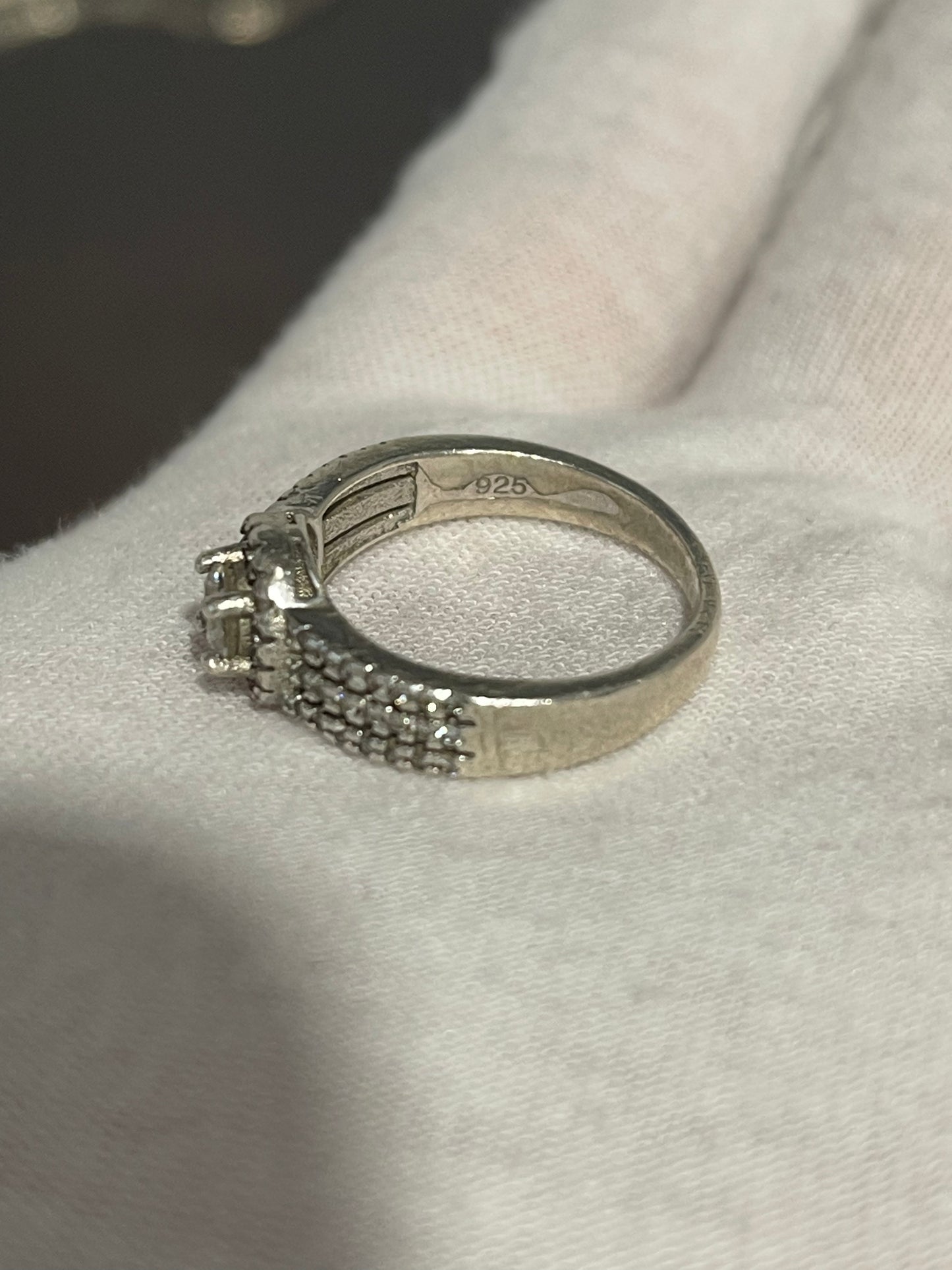 Silver Women’s Ring Sz8