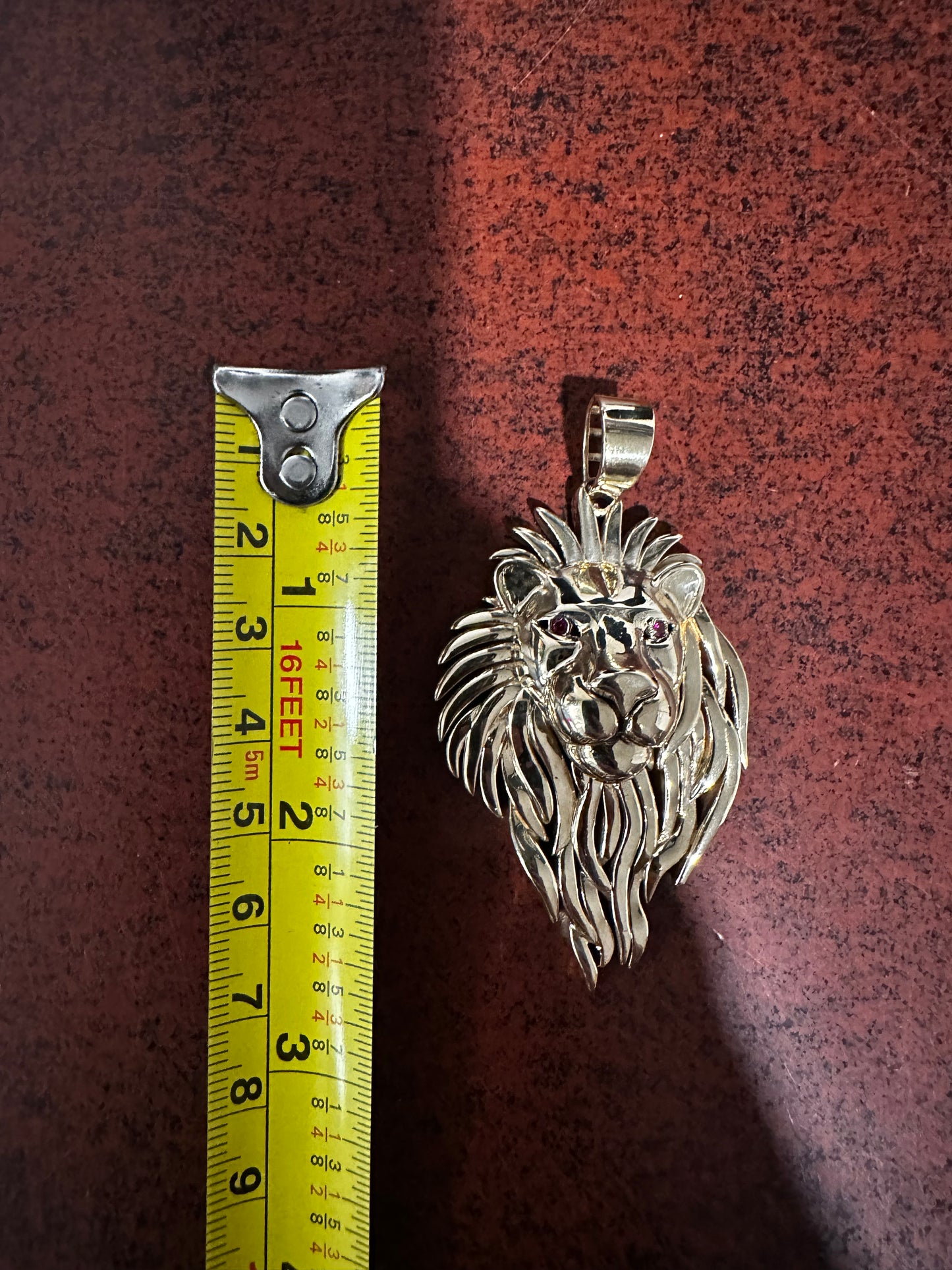 10K Lion Pendant