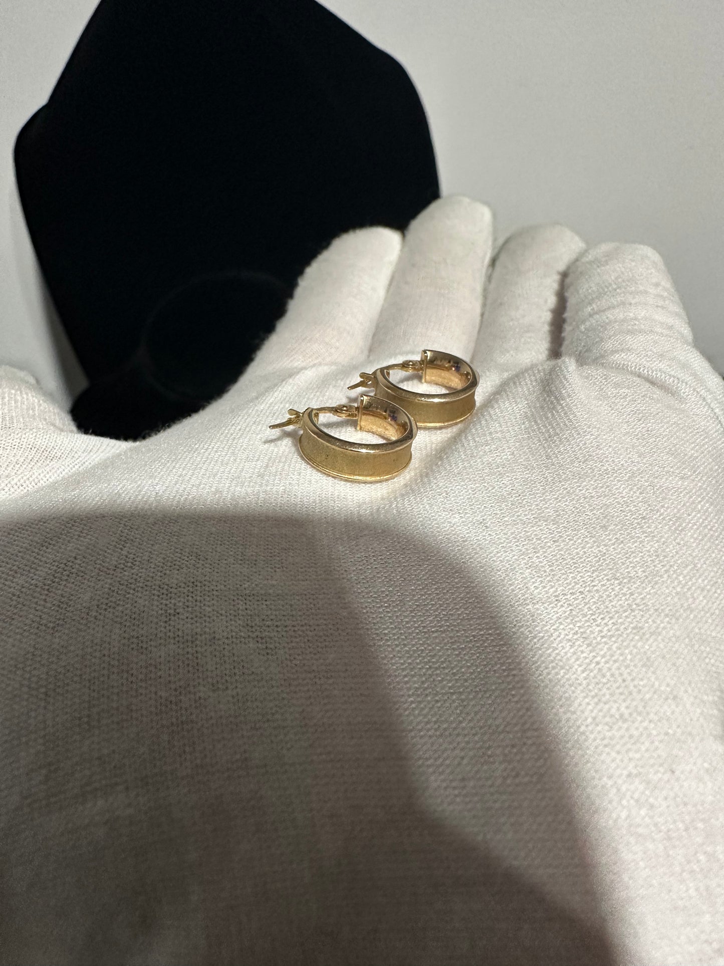 10K Hoop Earrings
