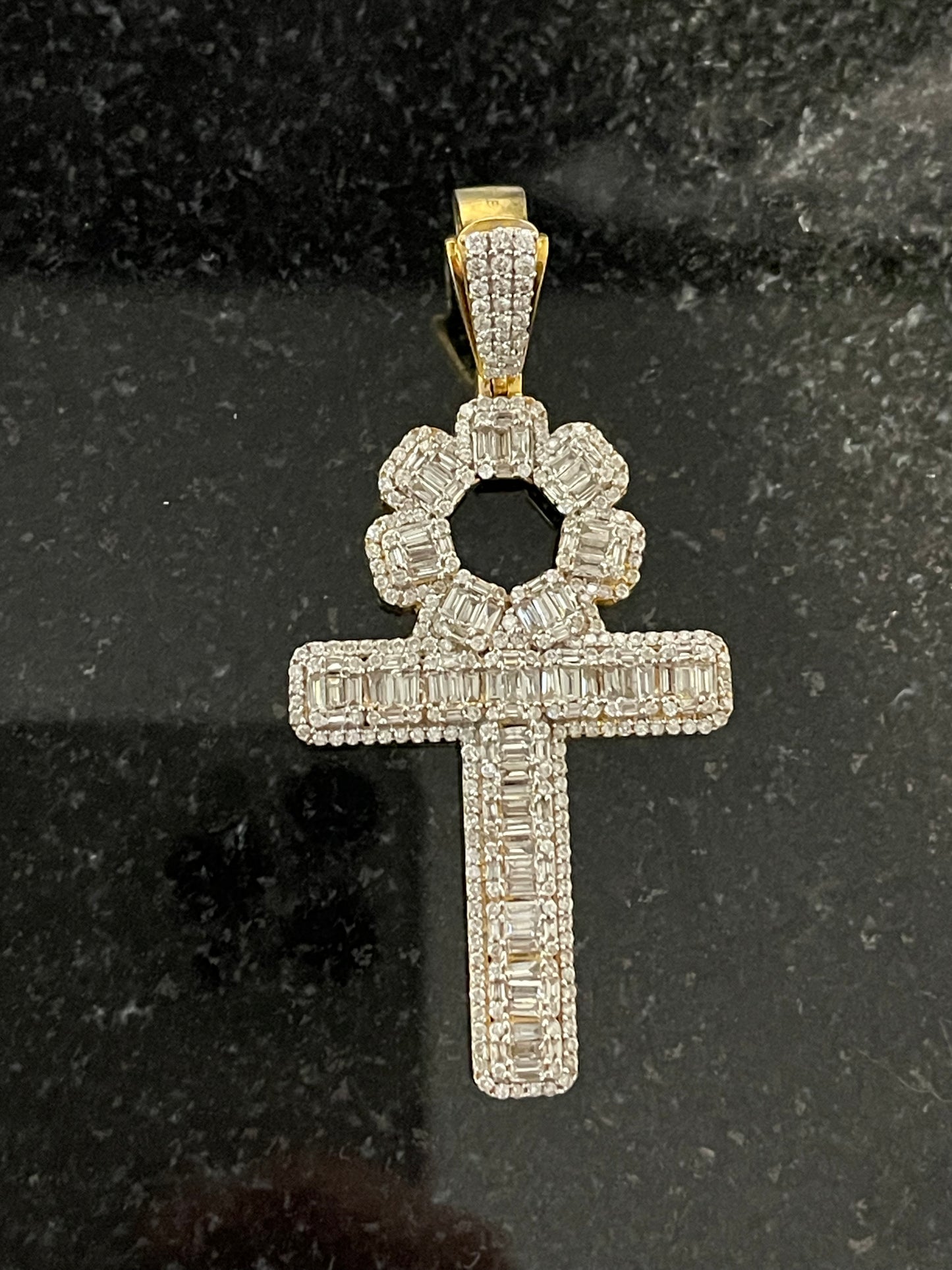 10K 4.75CT Natural Diamond Ankh Pendant
