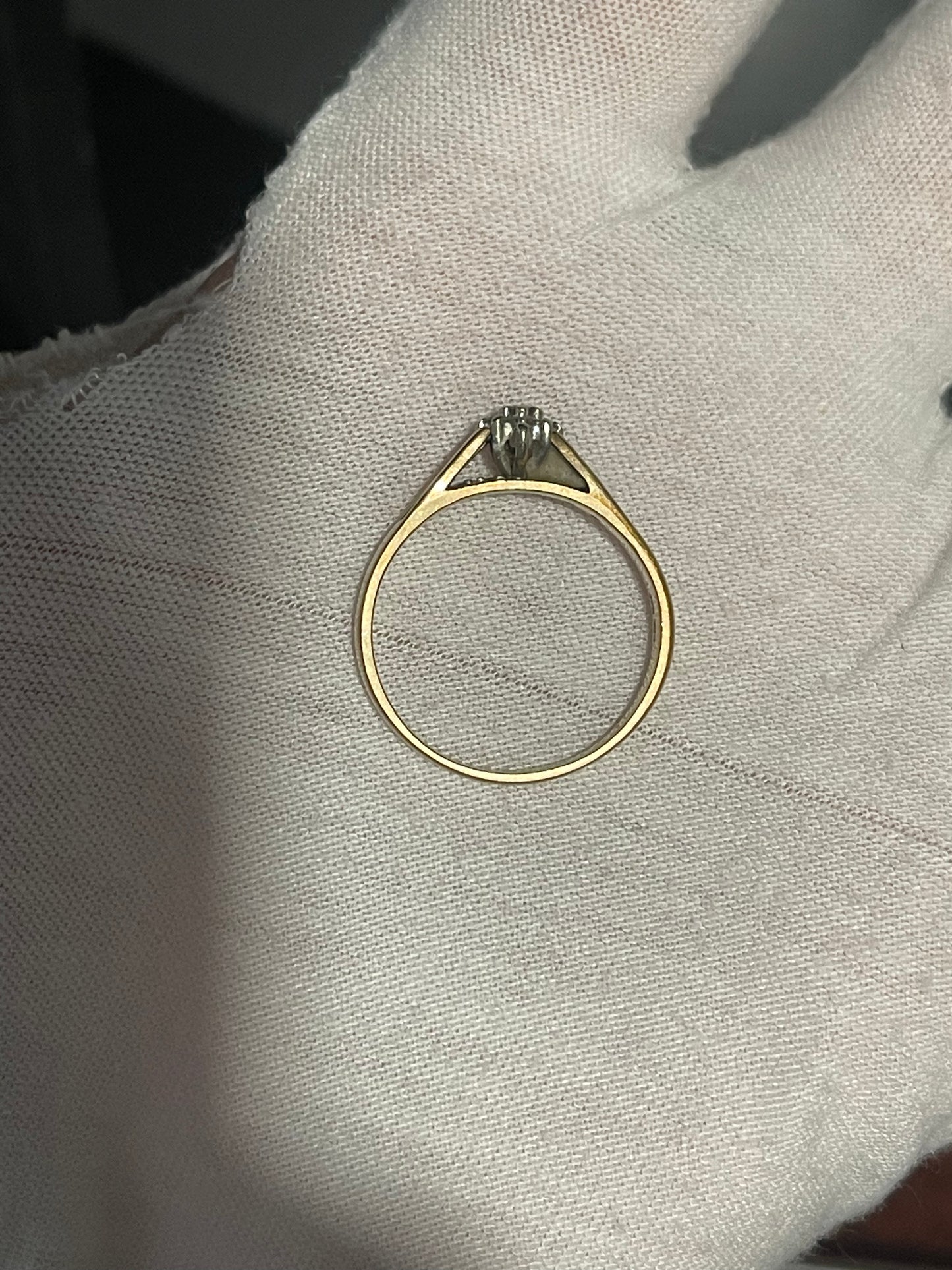 10K Diamond Ring