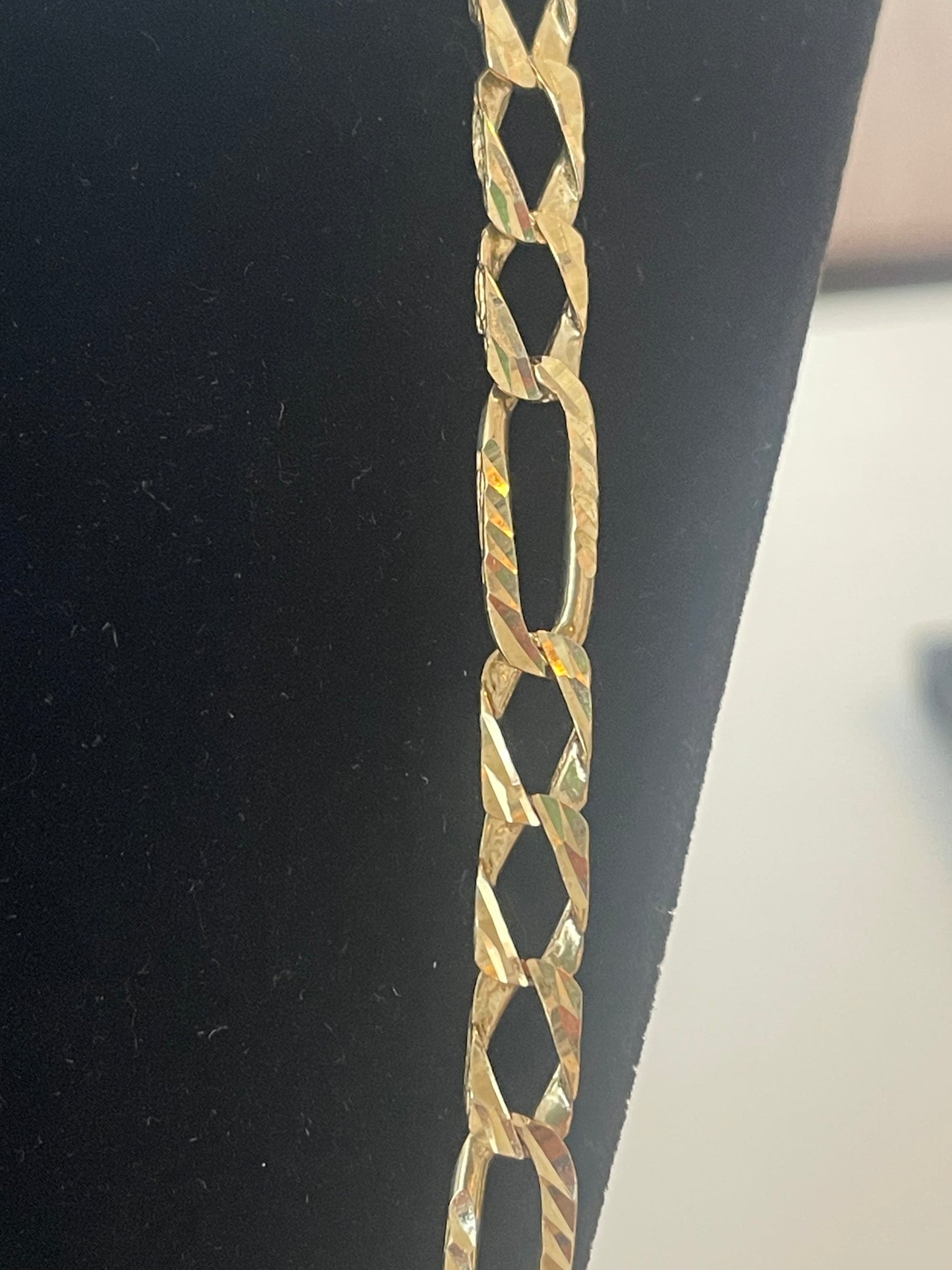 10K DC Figaro Chain 24”
