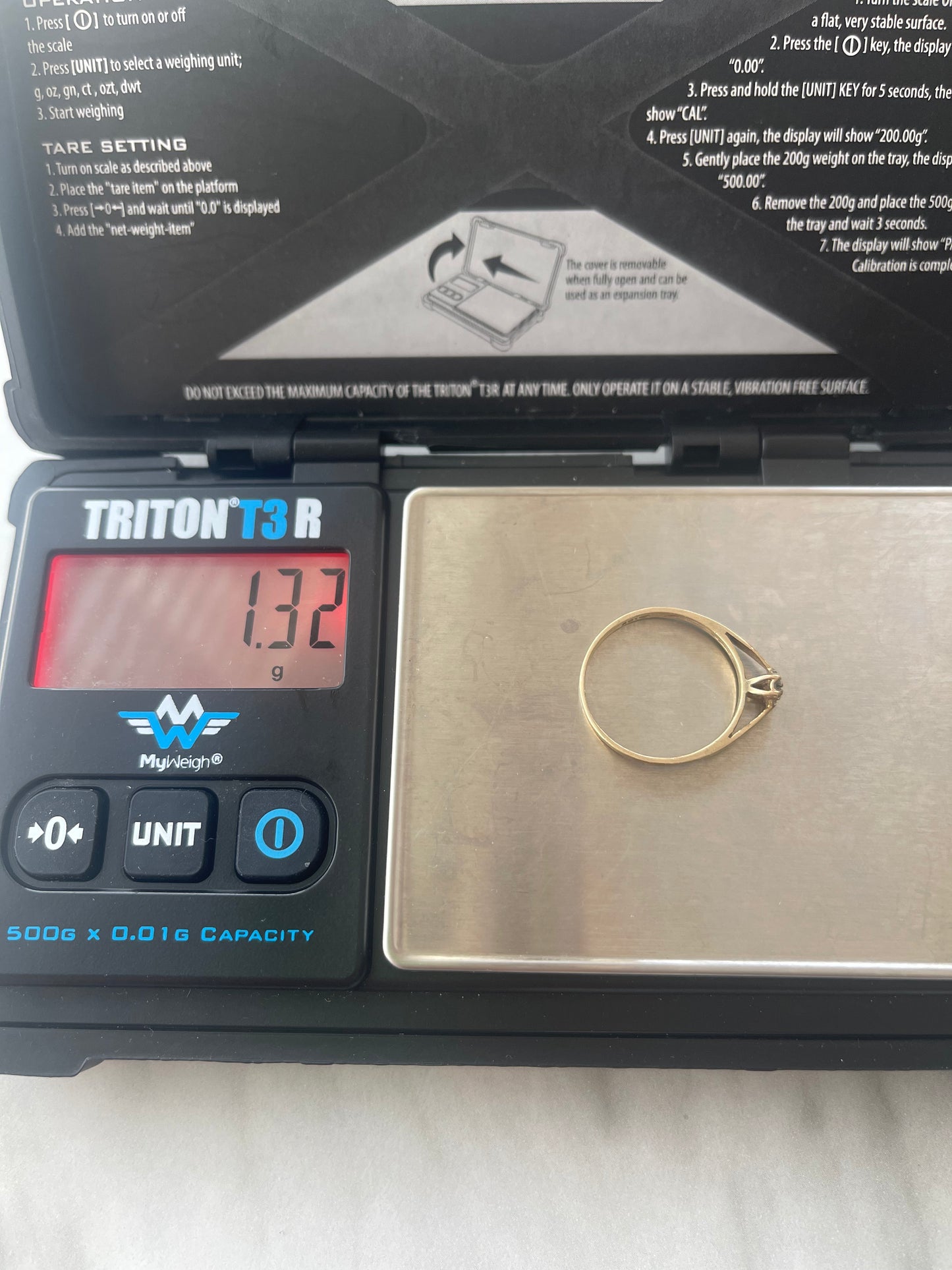 10K Diamond Ring