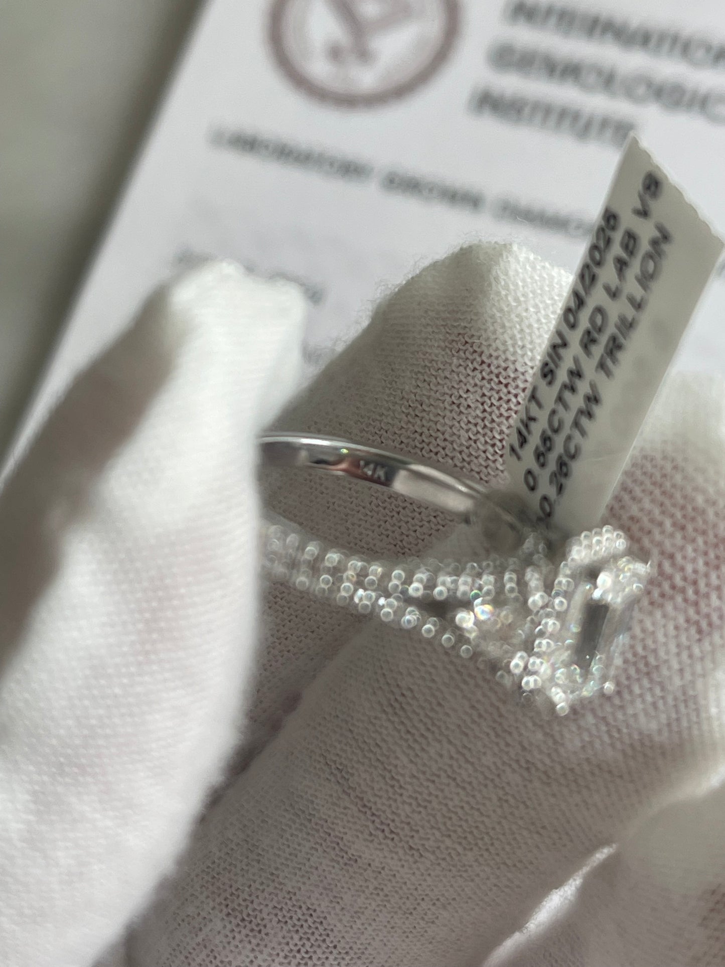 14K White Gold 2.3ct Diamond Ring