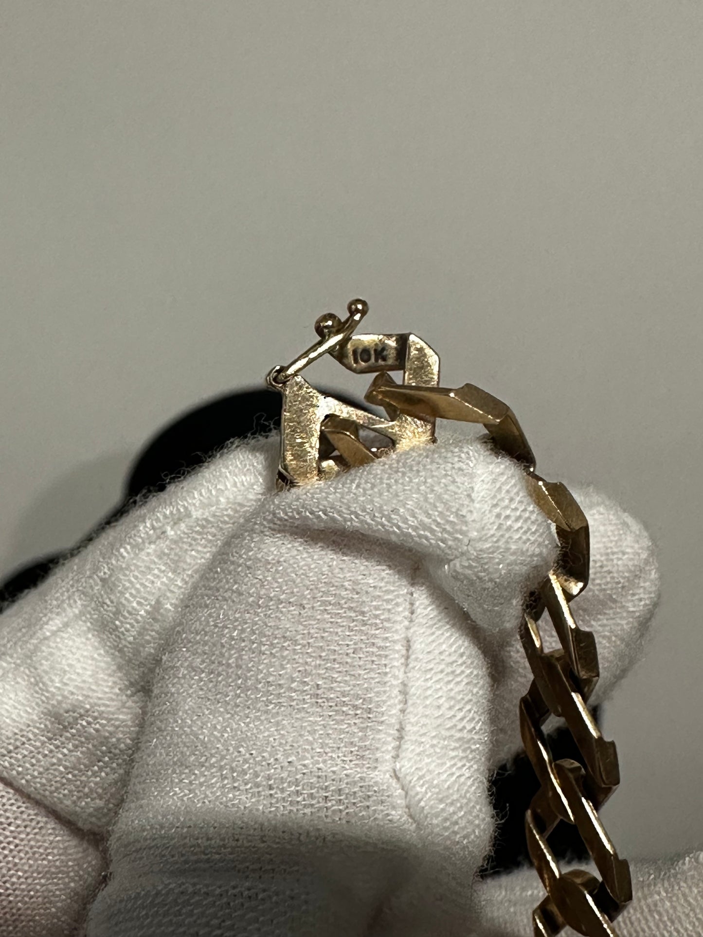 10K Curb Bracelet 9.25”