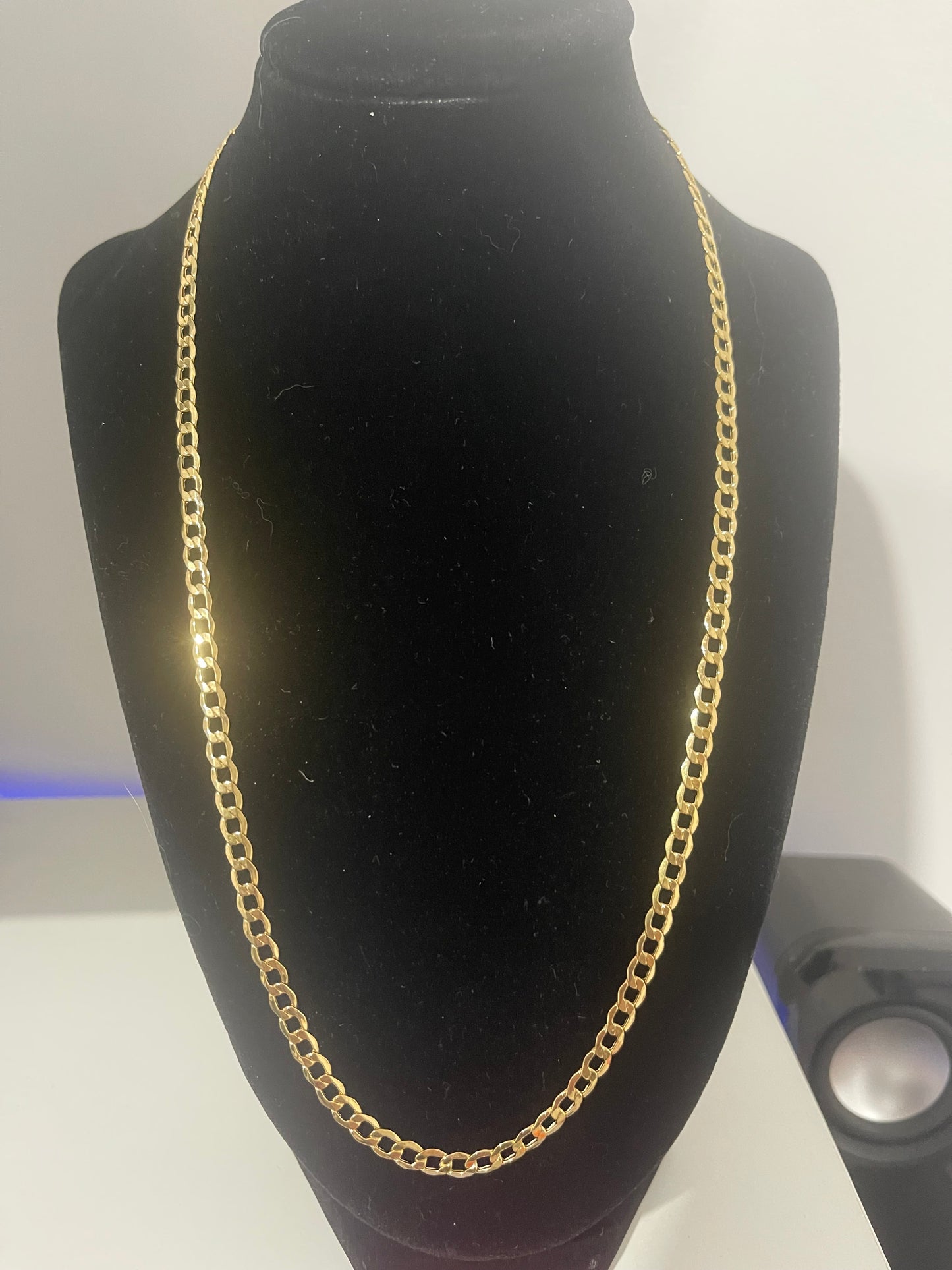 10k Gold 22” Curb Chain