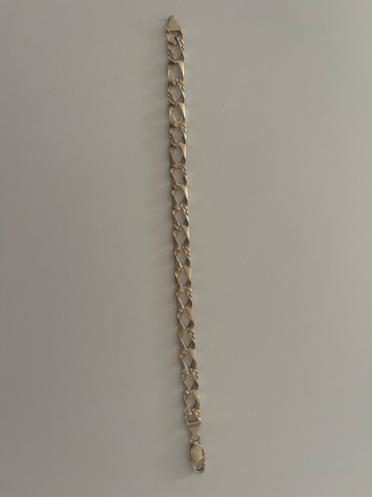 10K Nugget Bracelet 8” Long