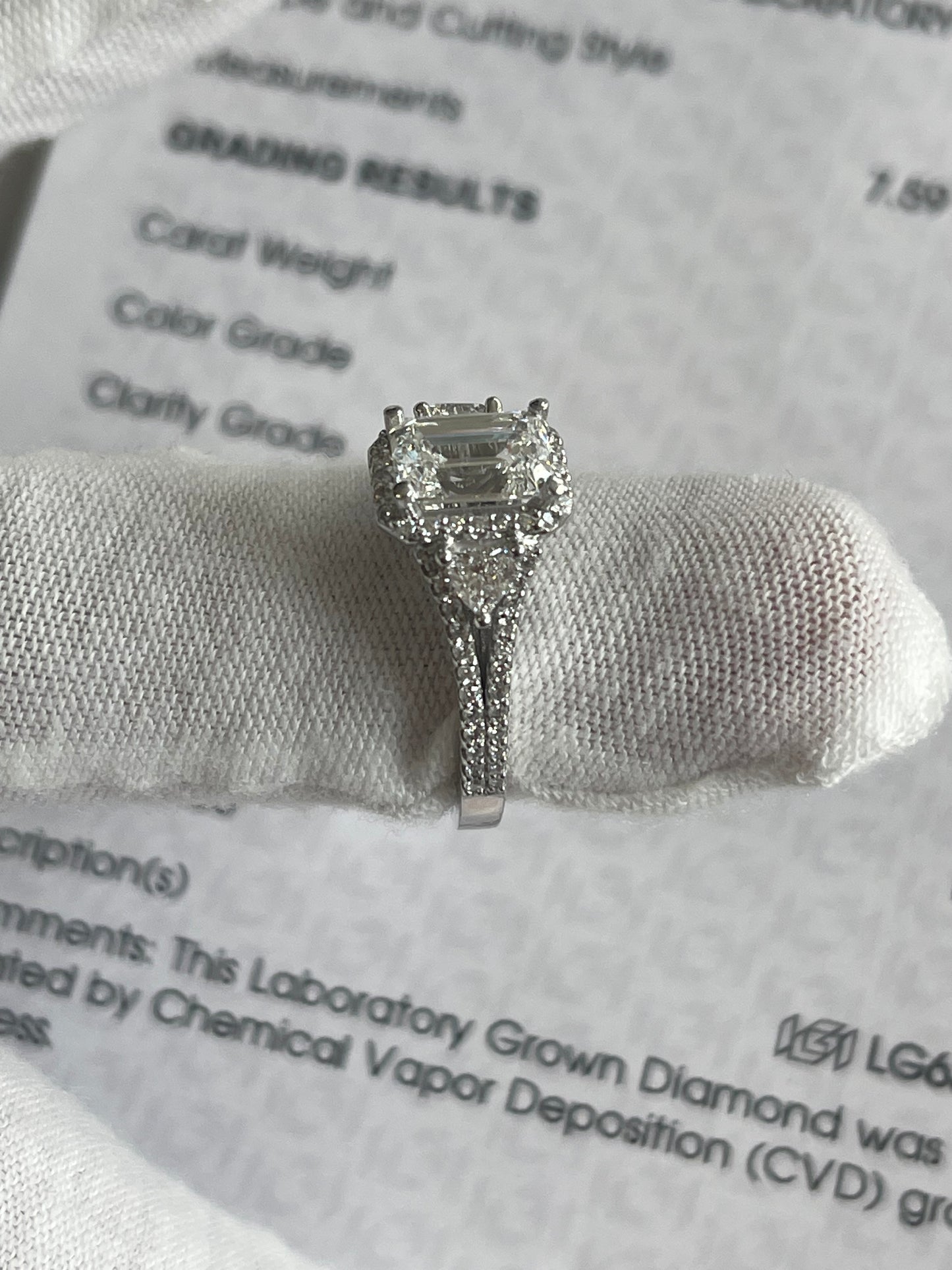 14K White Gold 2.3ct Diamond Ring
