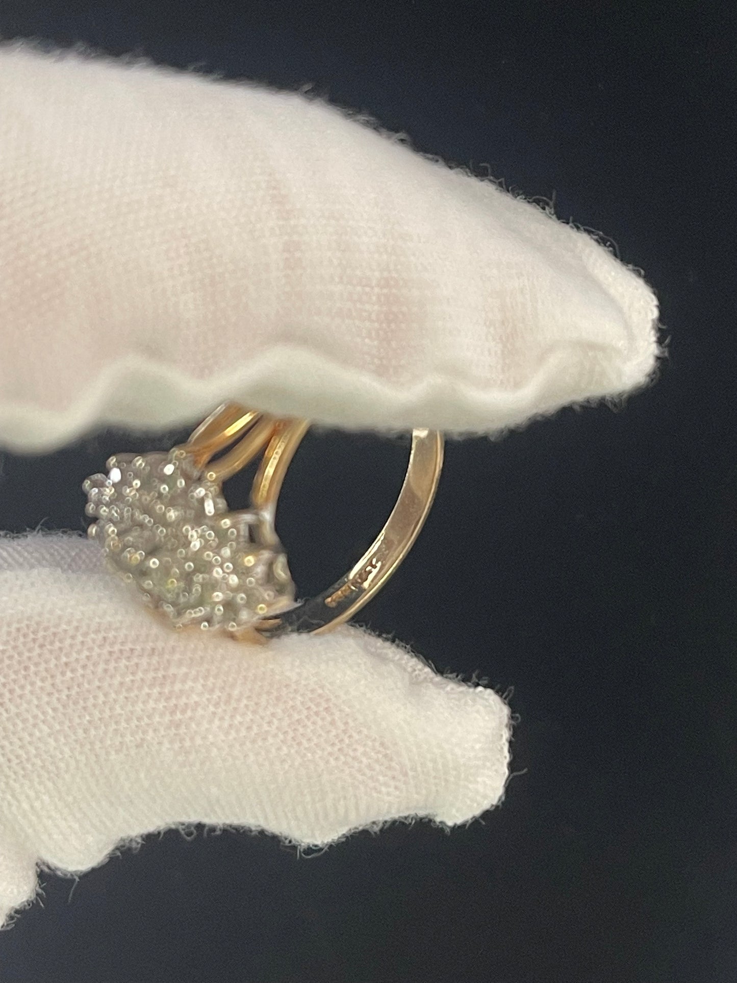 10K Gold Diamond Cluster Ring