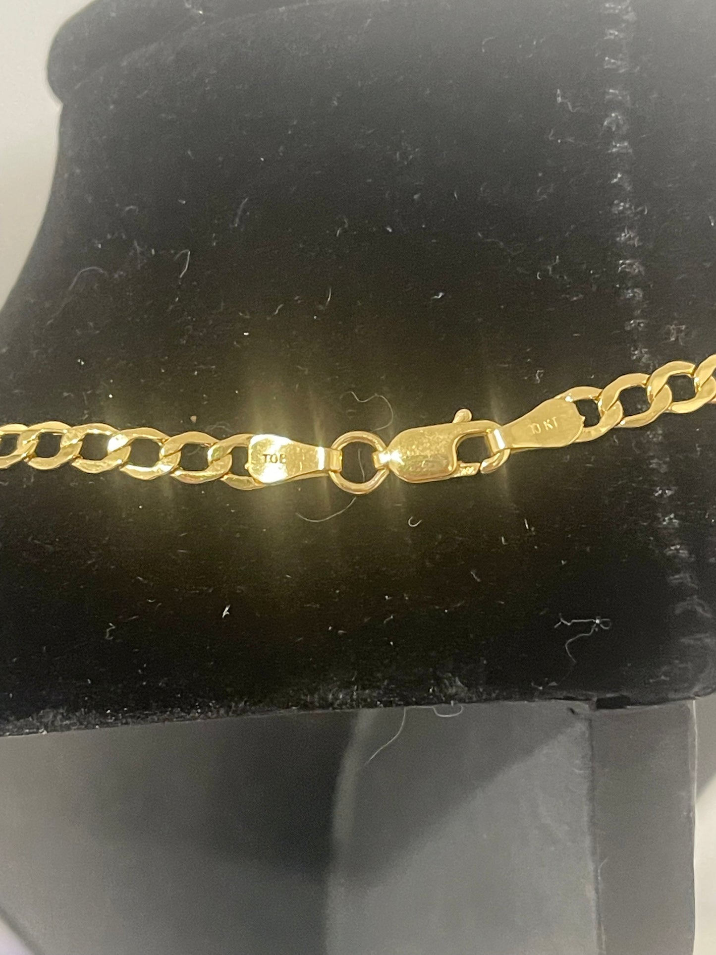 10k Gold 24” Curb Chain