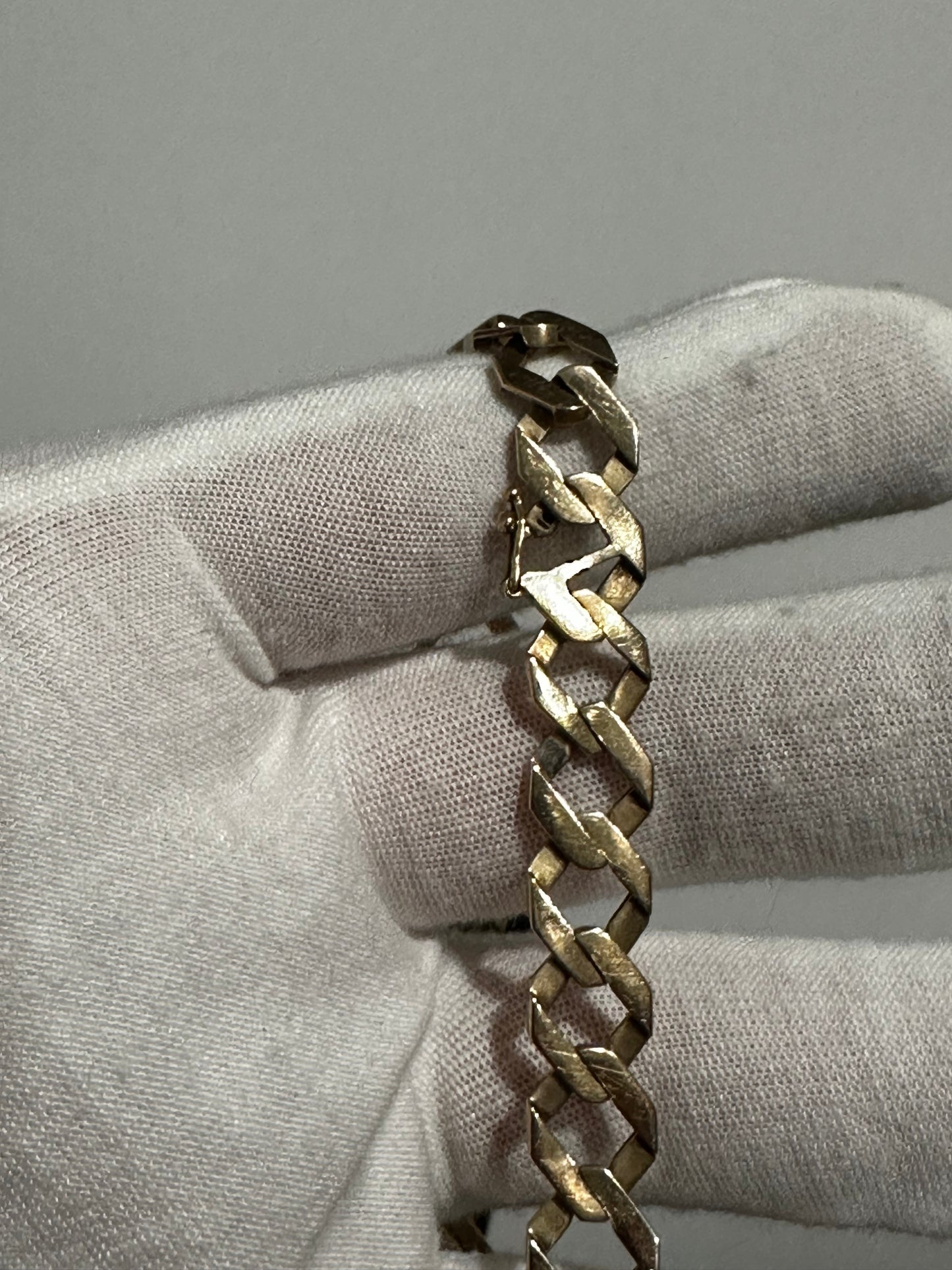 10K Curb Bracelet 9.25”