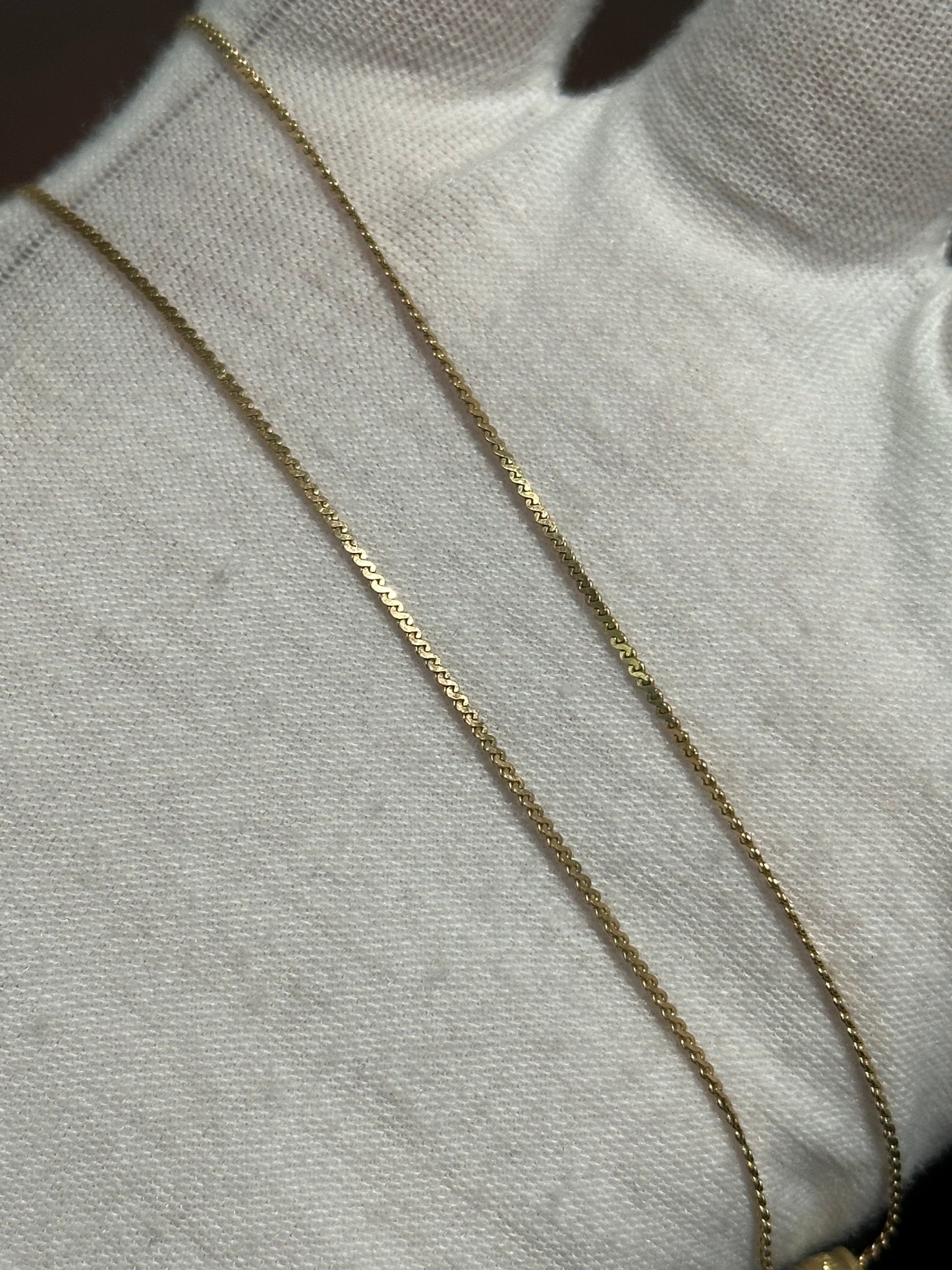 10K S Link Chain & Heart Cross 18.5”