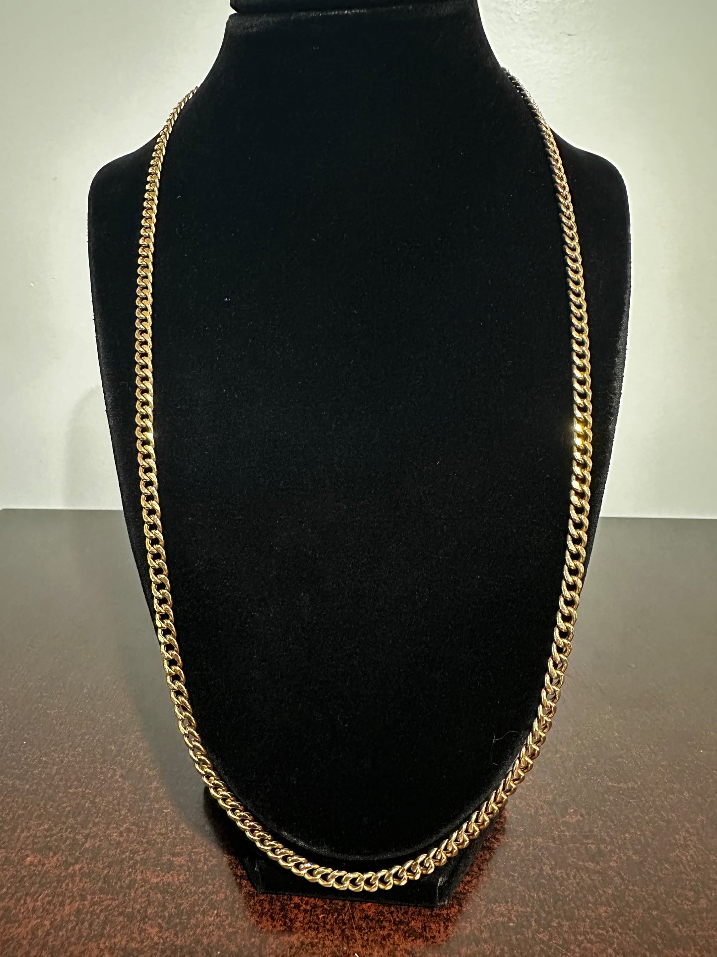 10K Cuban Chain 24”