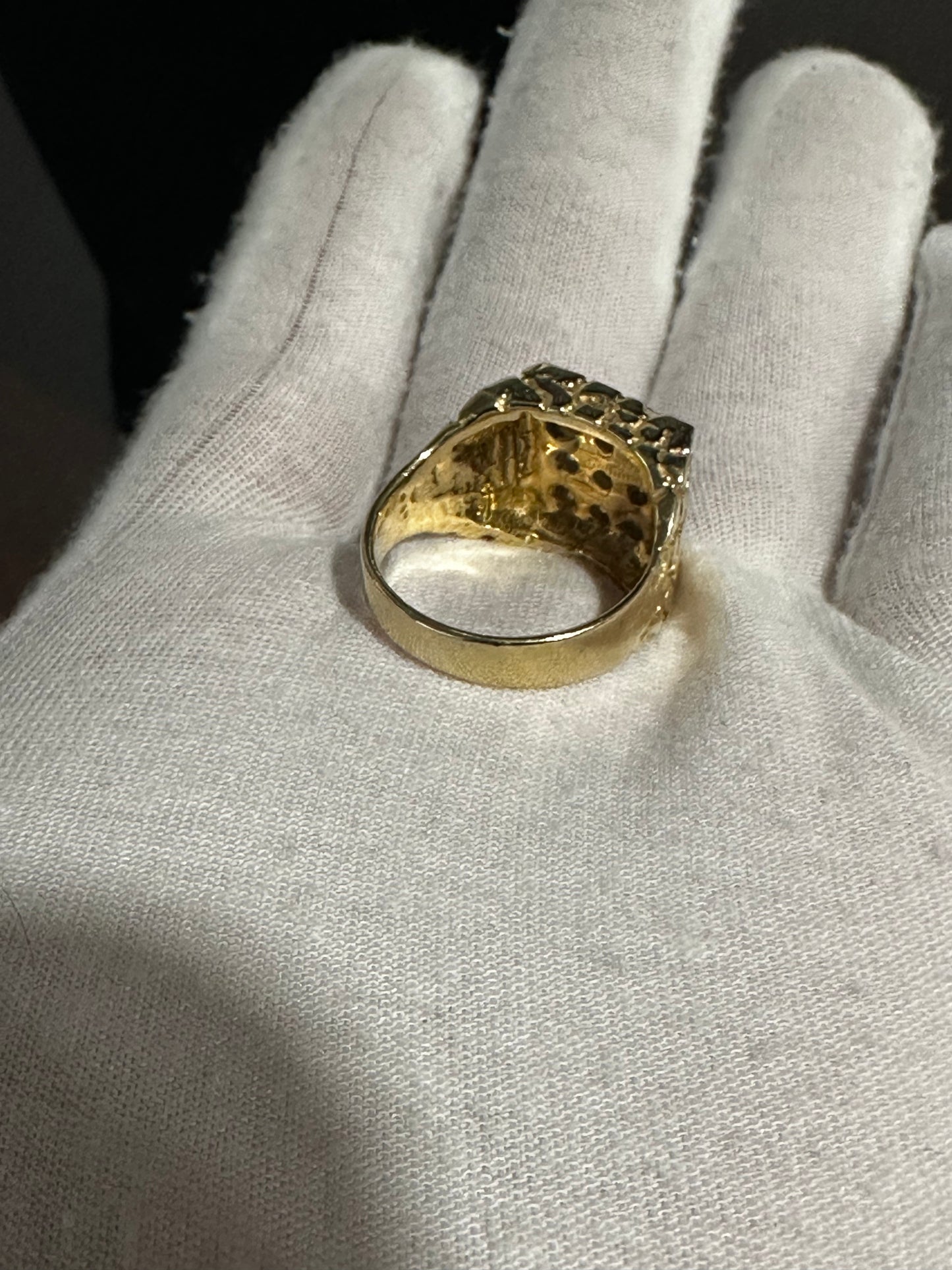 10K Diamond Nugget Ring