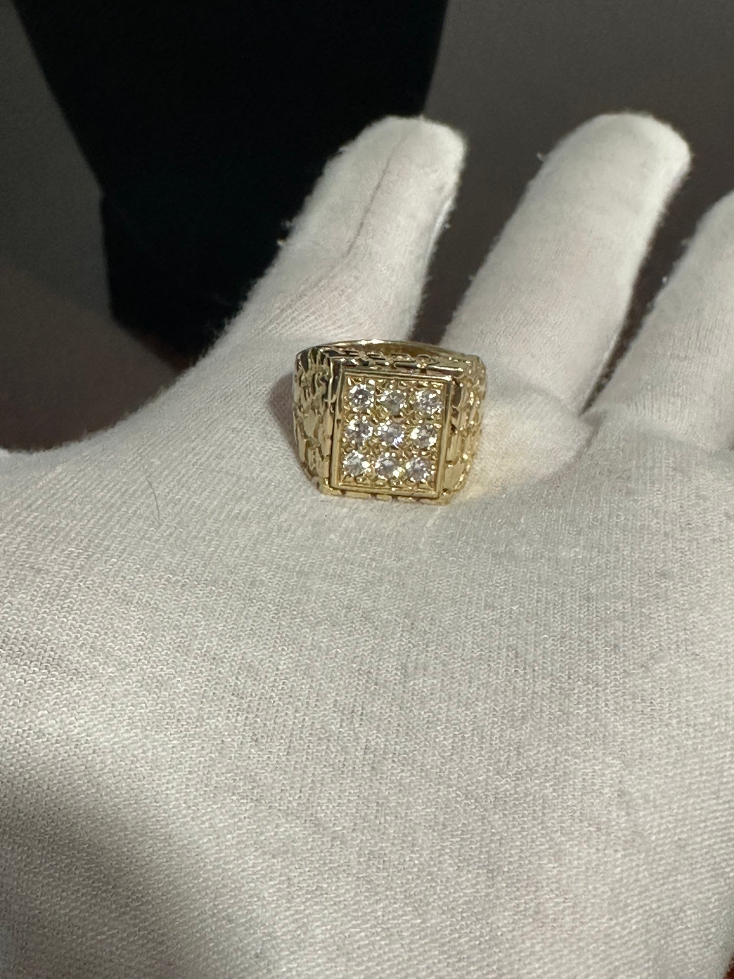10K Diamond Nugget Ring