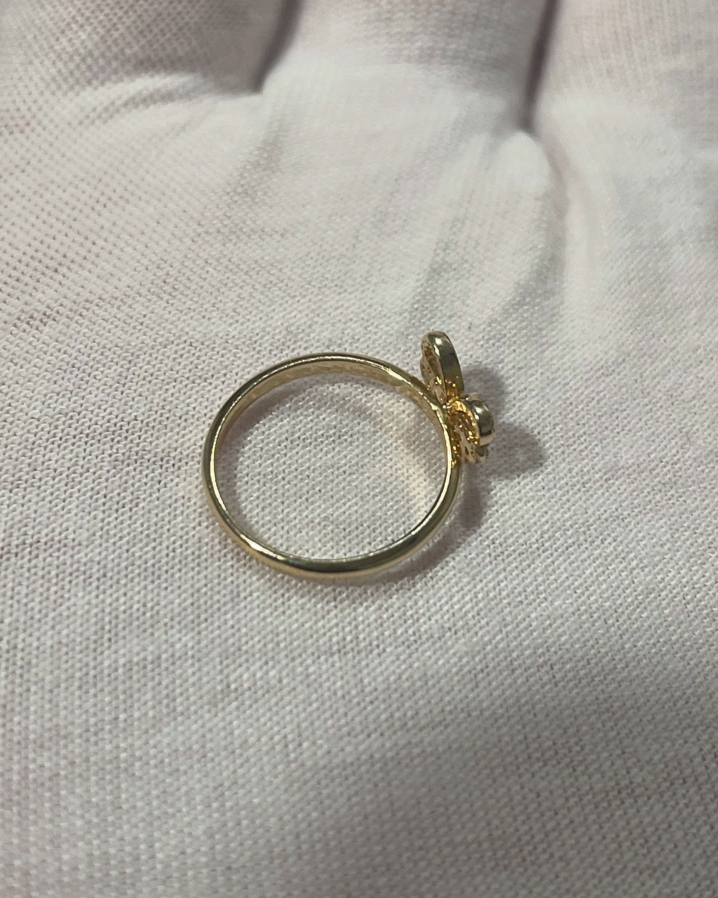 Authentic 10k Gold Butterfly Ring Size 3, 1.14g