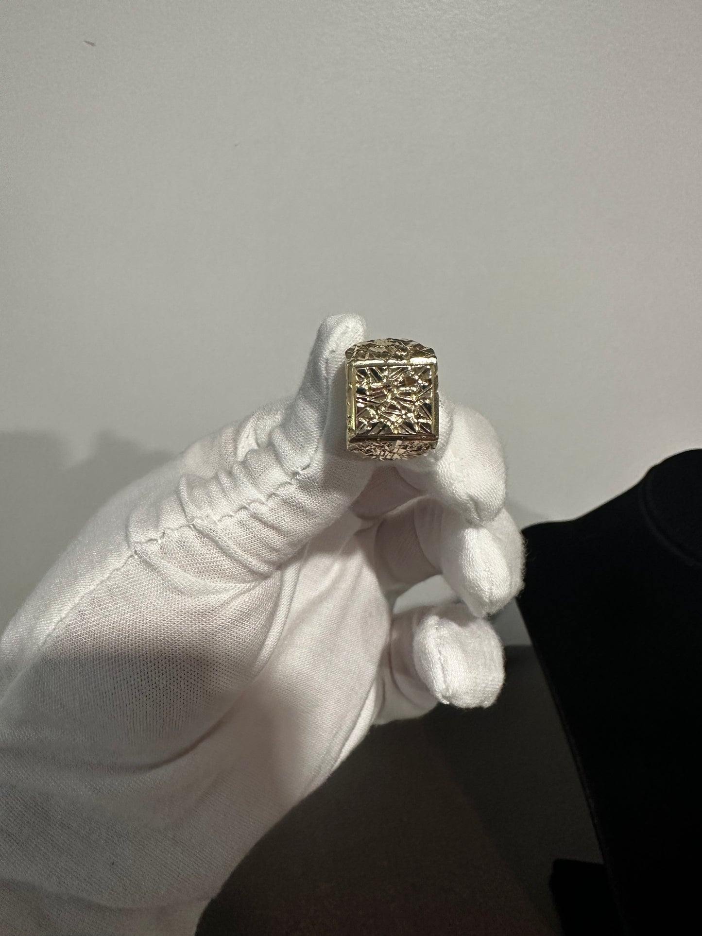 10K Gold Nugget Ring Size 8.5