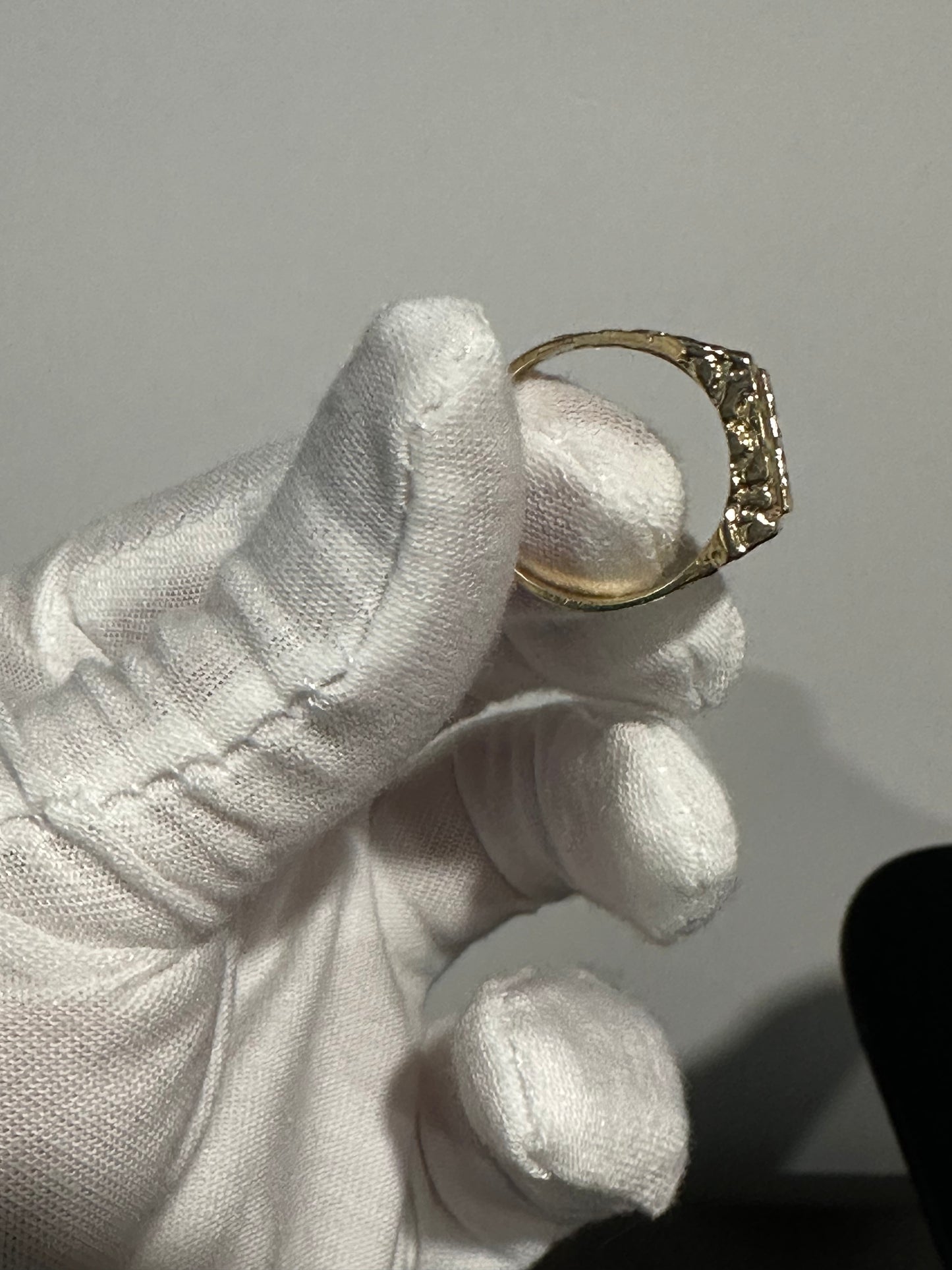 10K Gold Nugget Ring Size 8.5