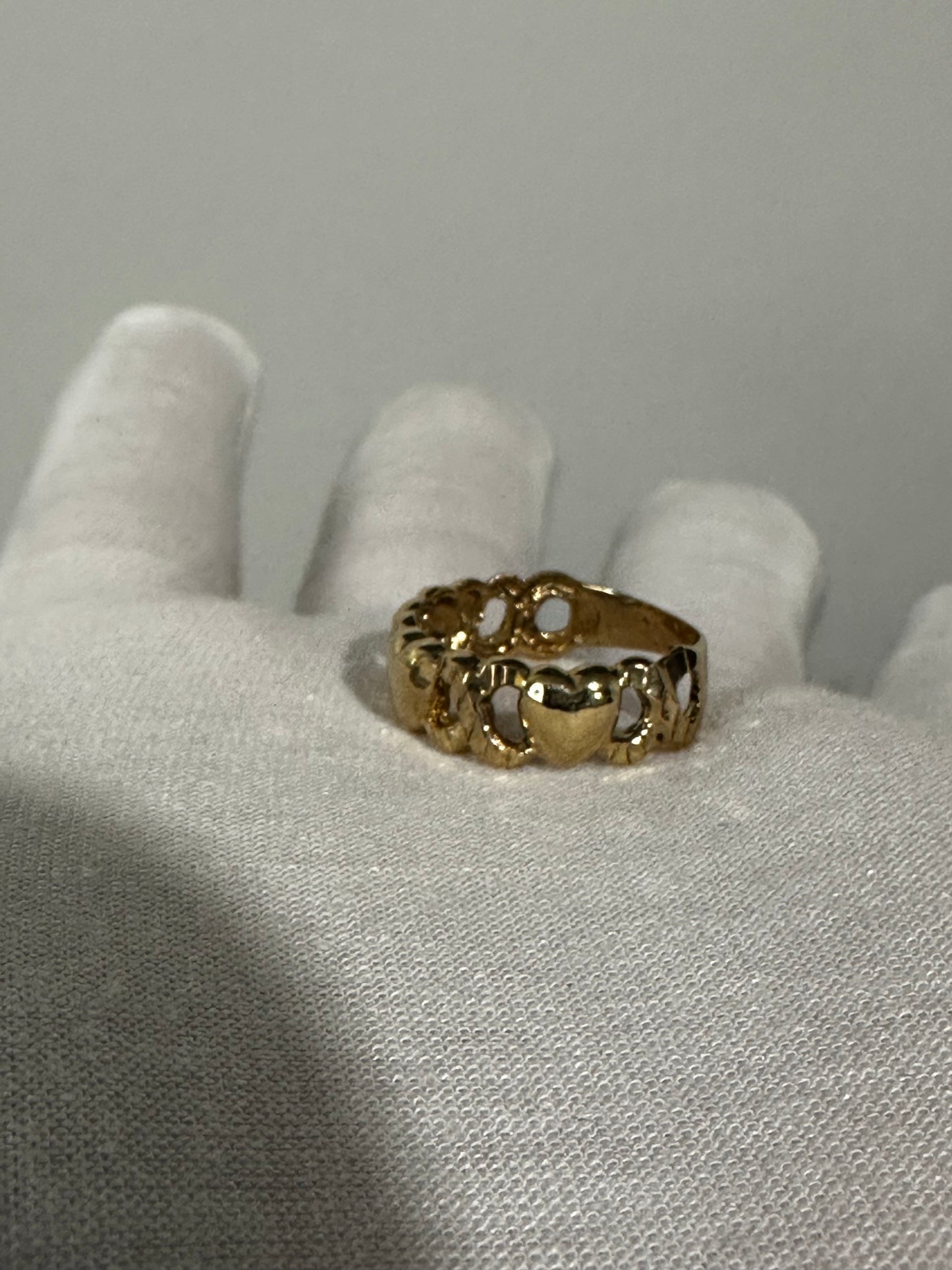 10K Diamond Cut Heart Ring Size 7