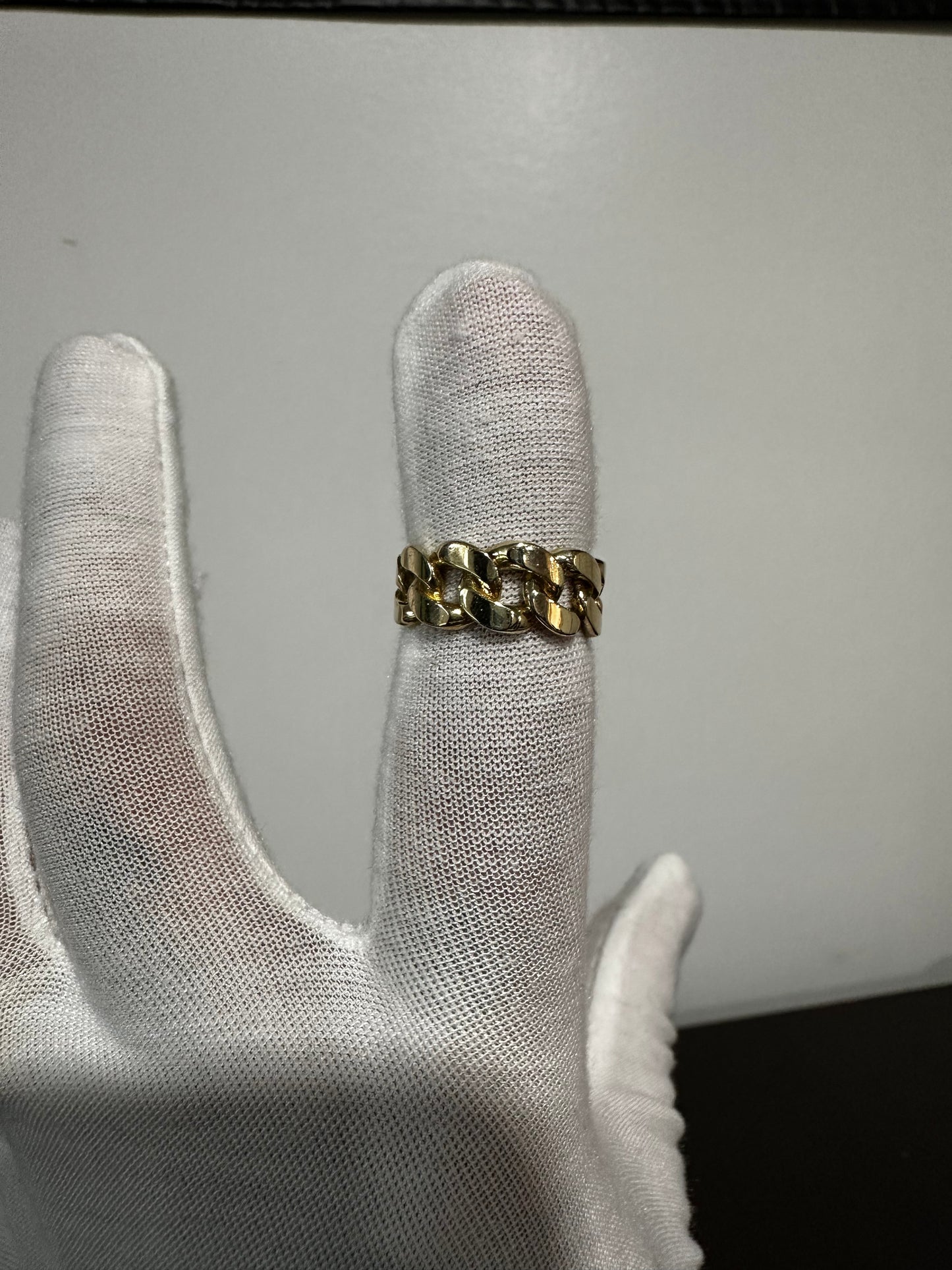10K Cuban Link Ring Size 6.75