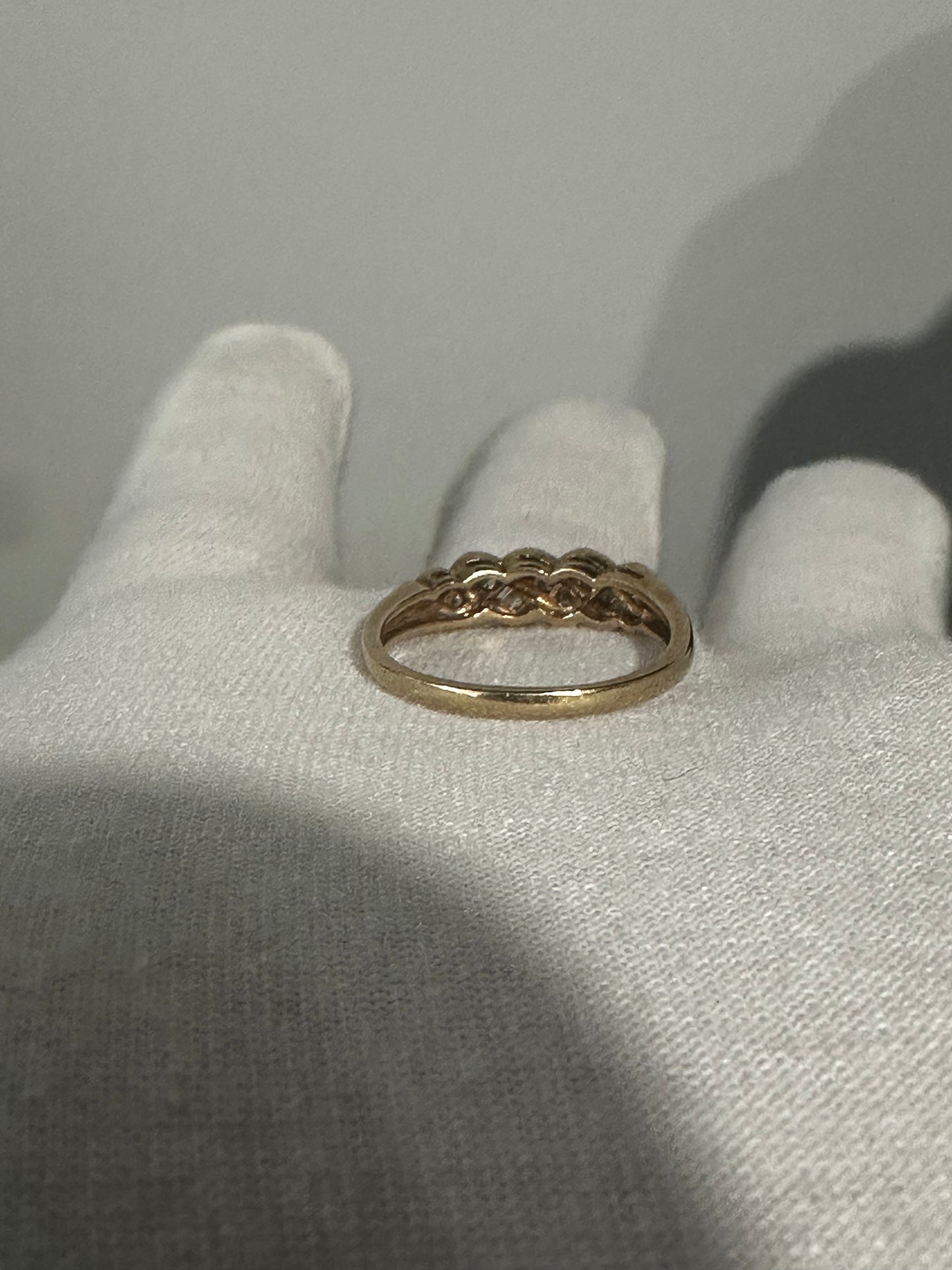10K Gold Diamond Ring Size 6 3/4