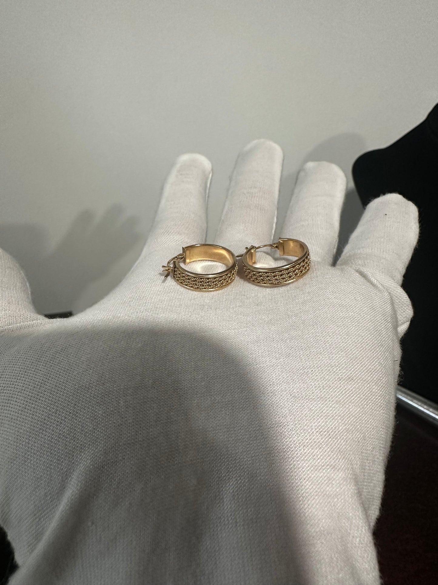 10K Gold Hoops Earrings