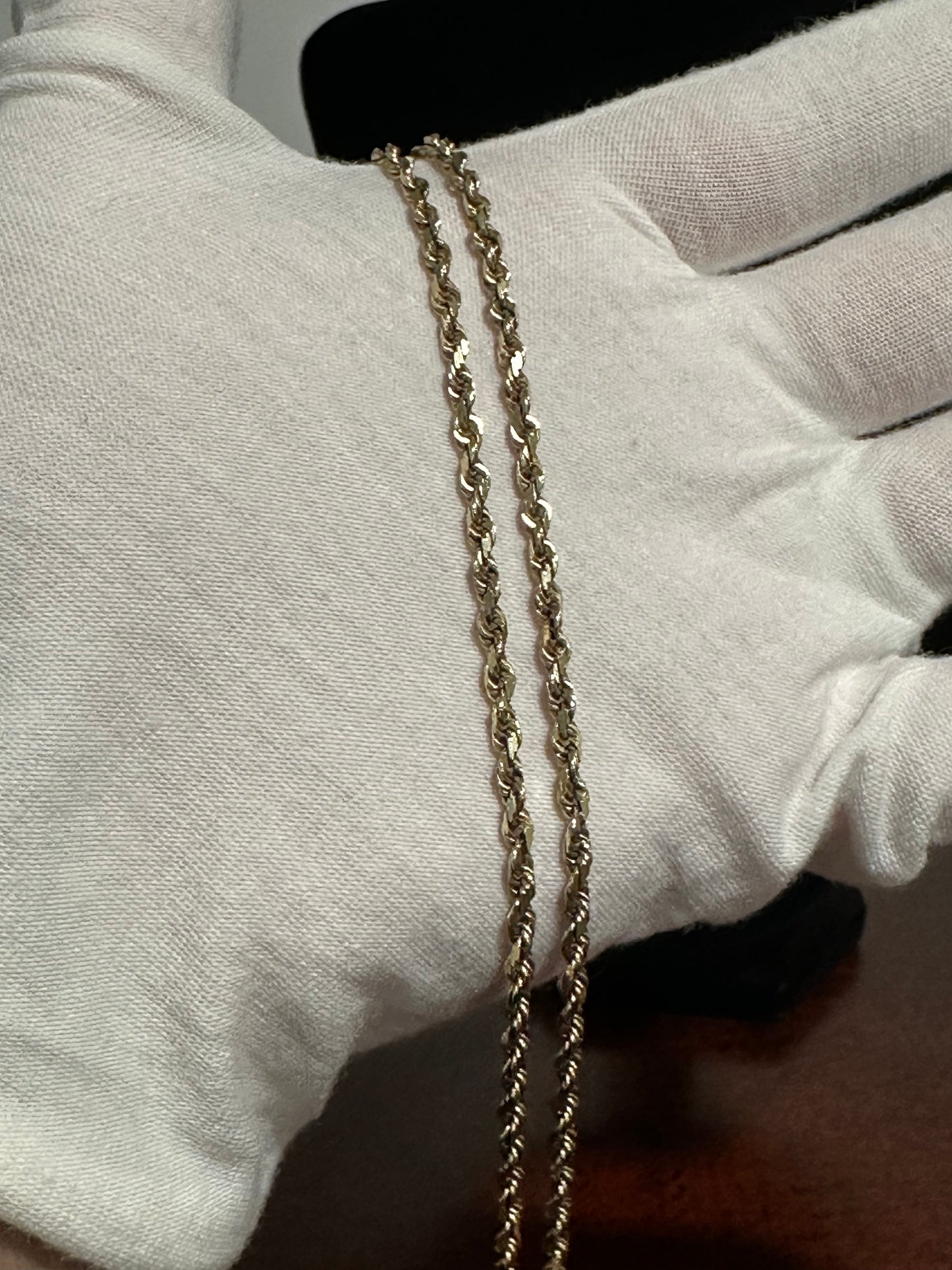 10K Solid Rope Chain 22.5”