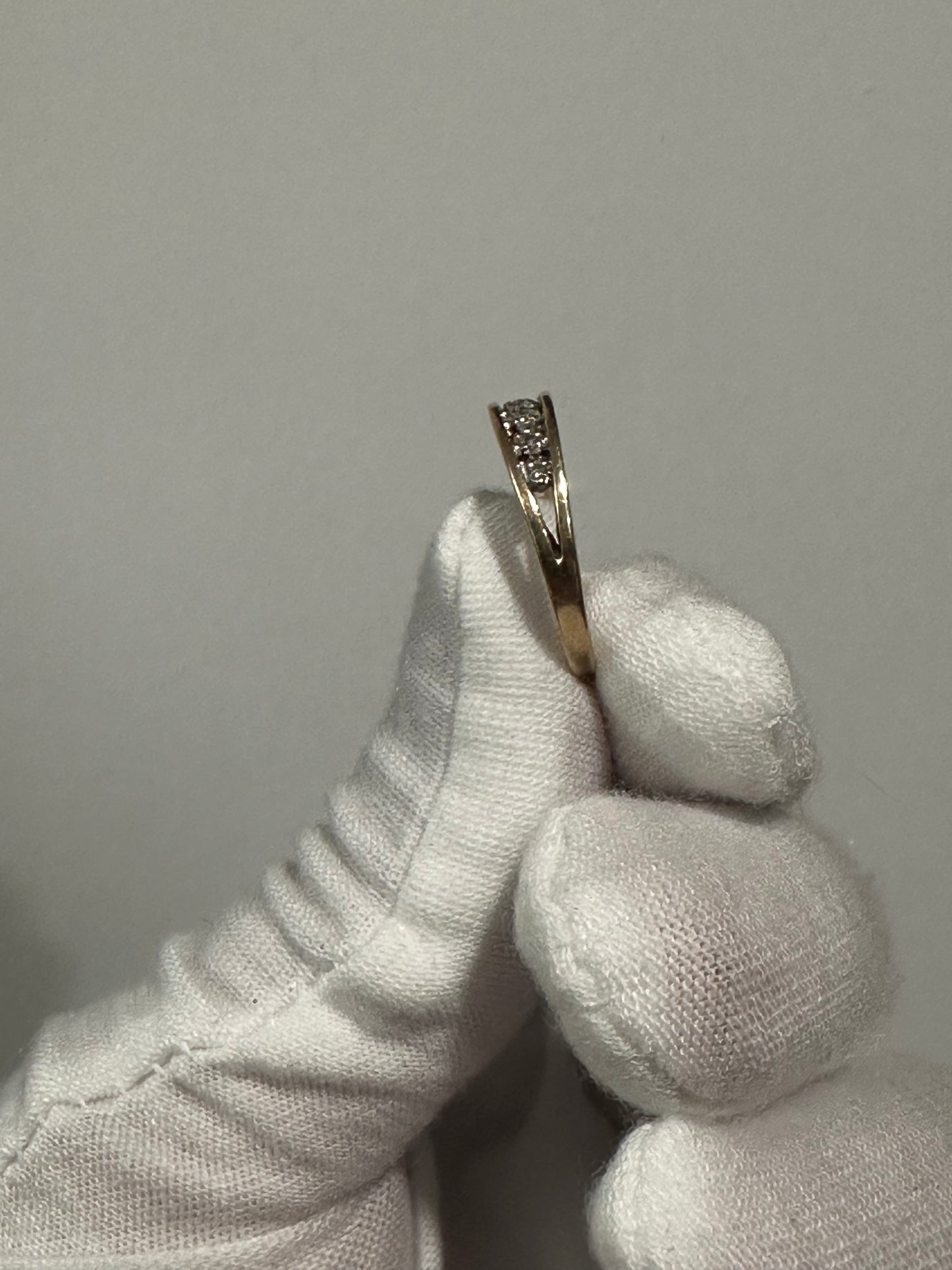 10K Diamond Ring Size 5.5