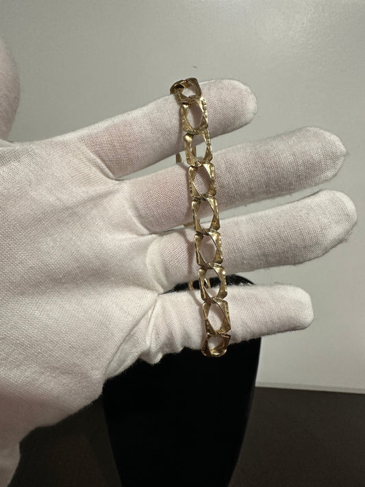 10K Diamond Cut Bracelet 8.5”