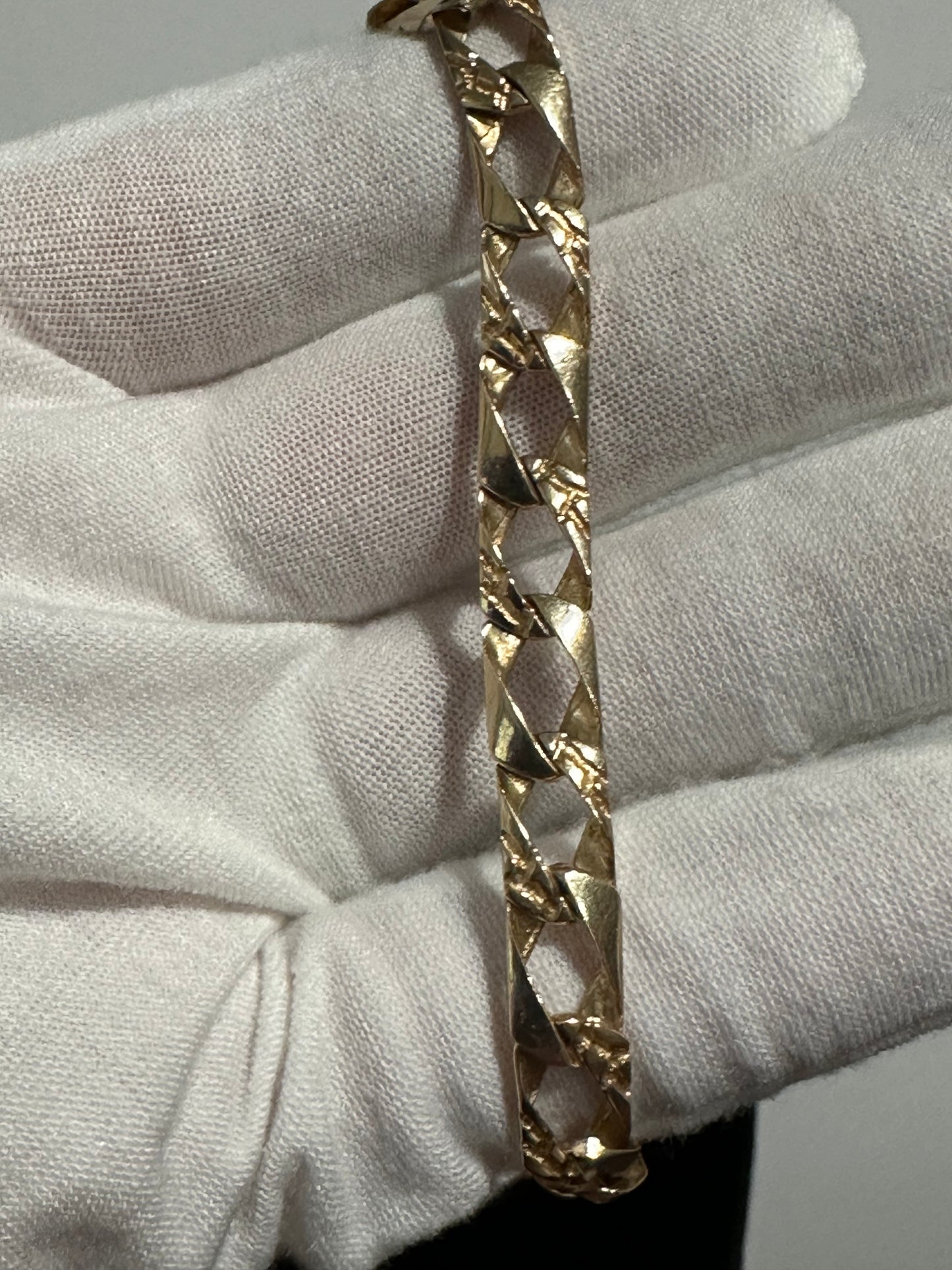10K Gold Nugget Bracelet 8”
