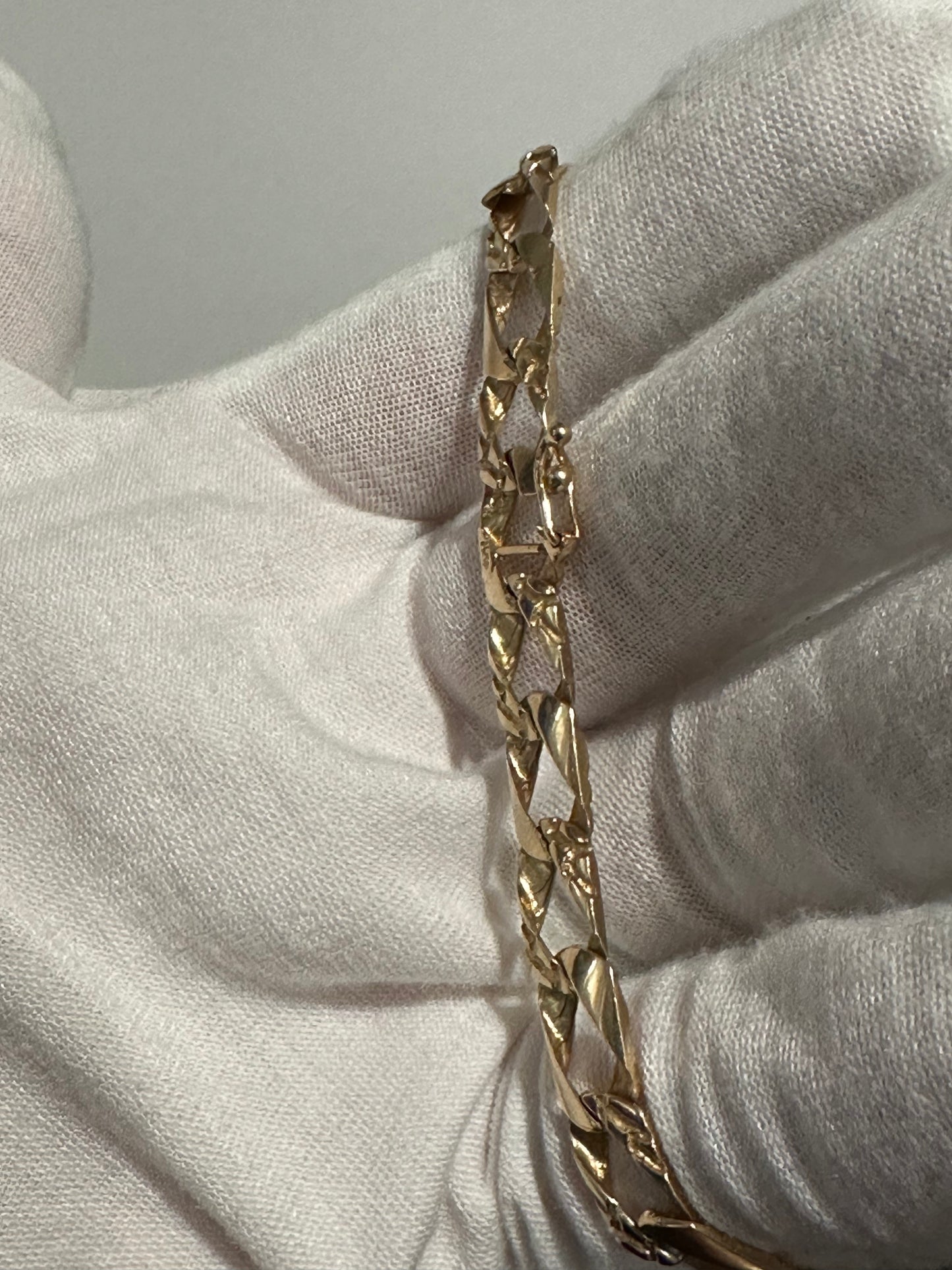10K Gold Nugget Bracelet 8”