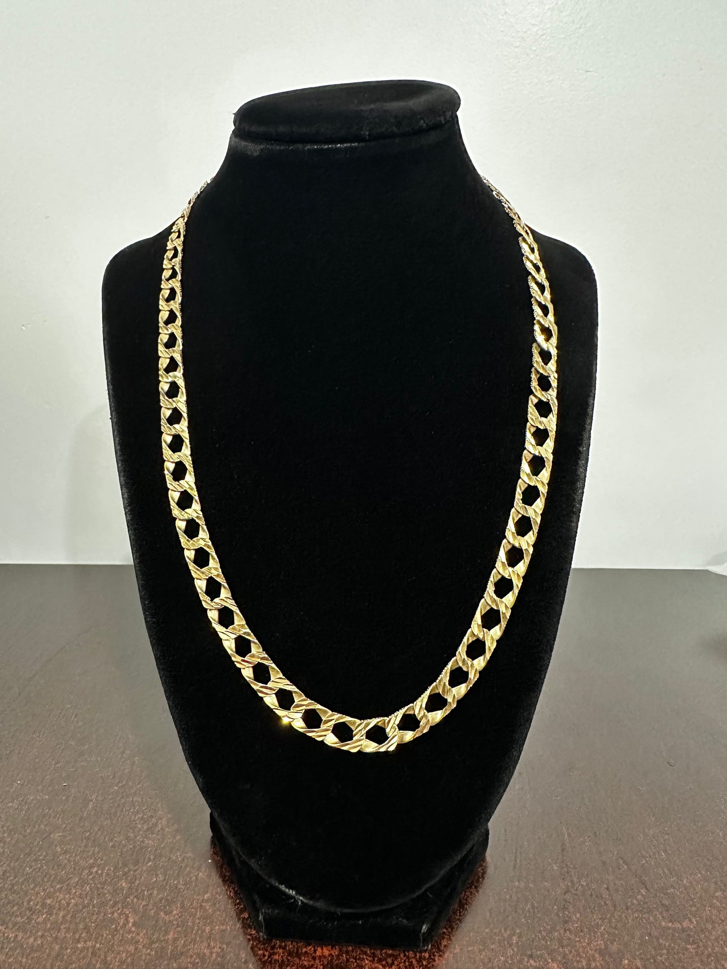 10K Diamond Cut Chain 20 5/8”