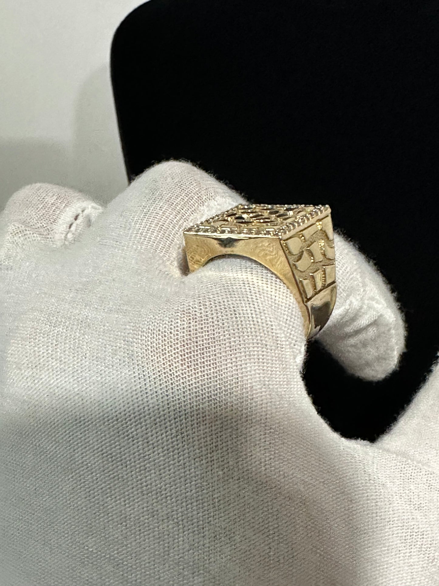 10K Gold CZ Nugget Ring Size 11