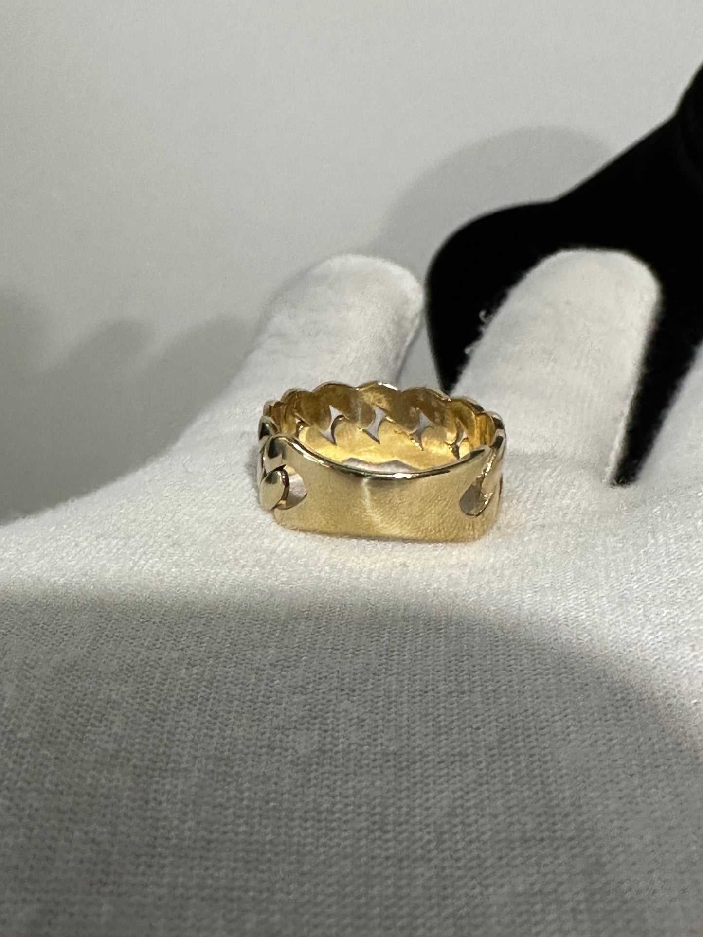 10K Cuban Link Ring Size 8