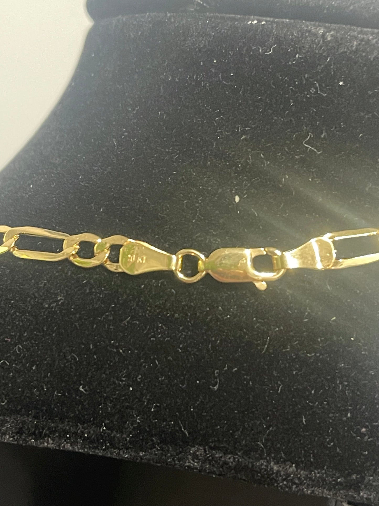 10K Figaro Chain 24”