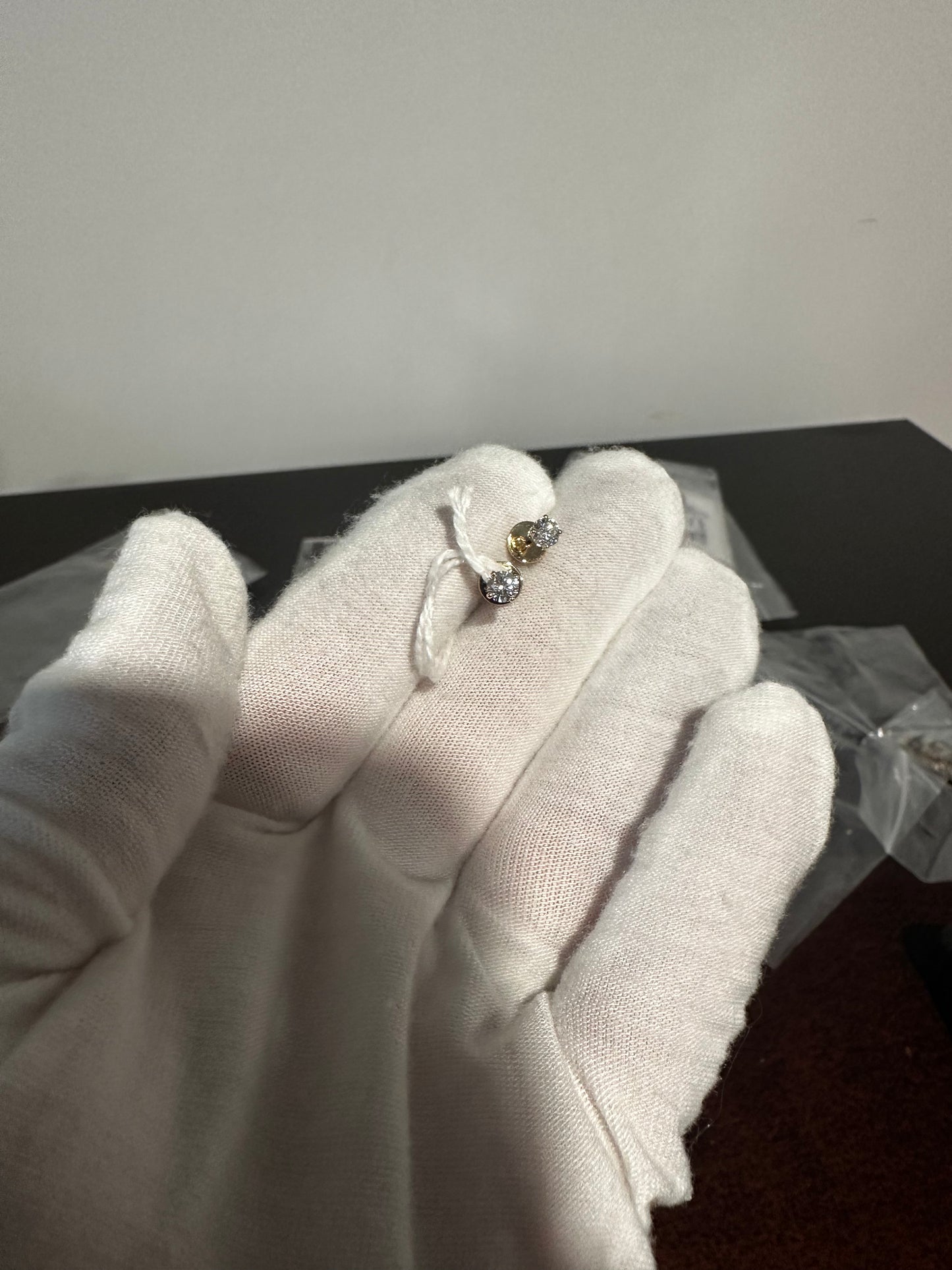 14K VVS 0.57ct Studs