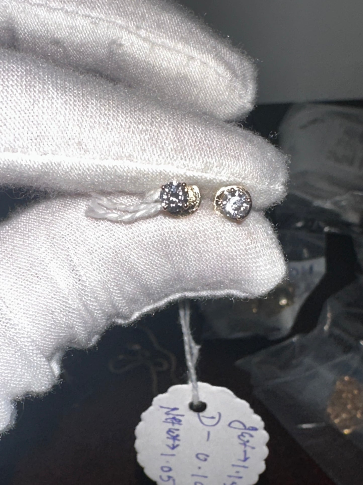 14K VVS 0.57ct Studs