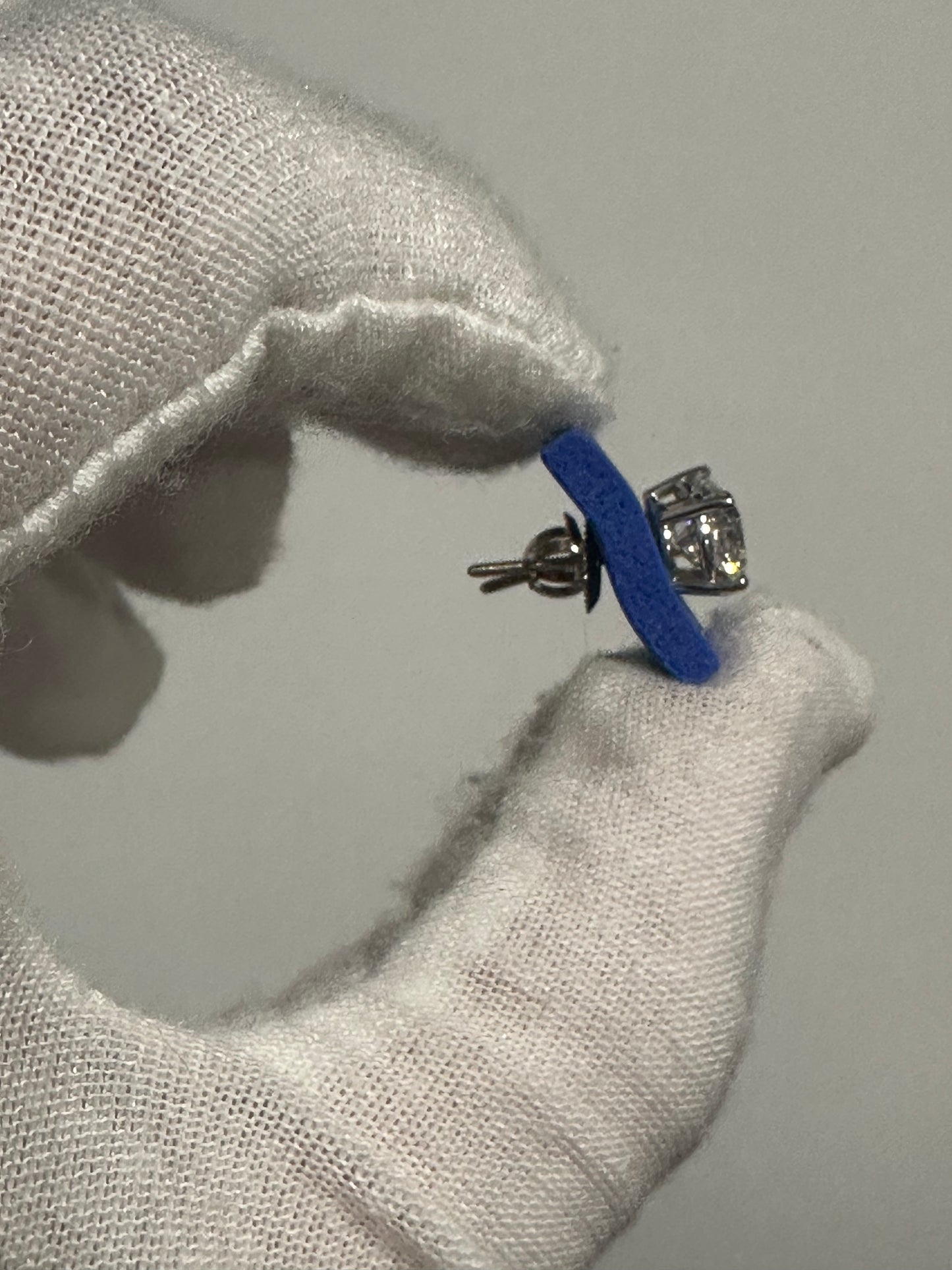 14K VVS 2.03ct Studs