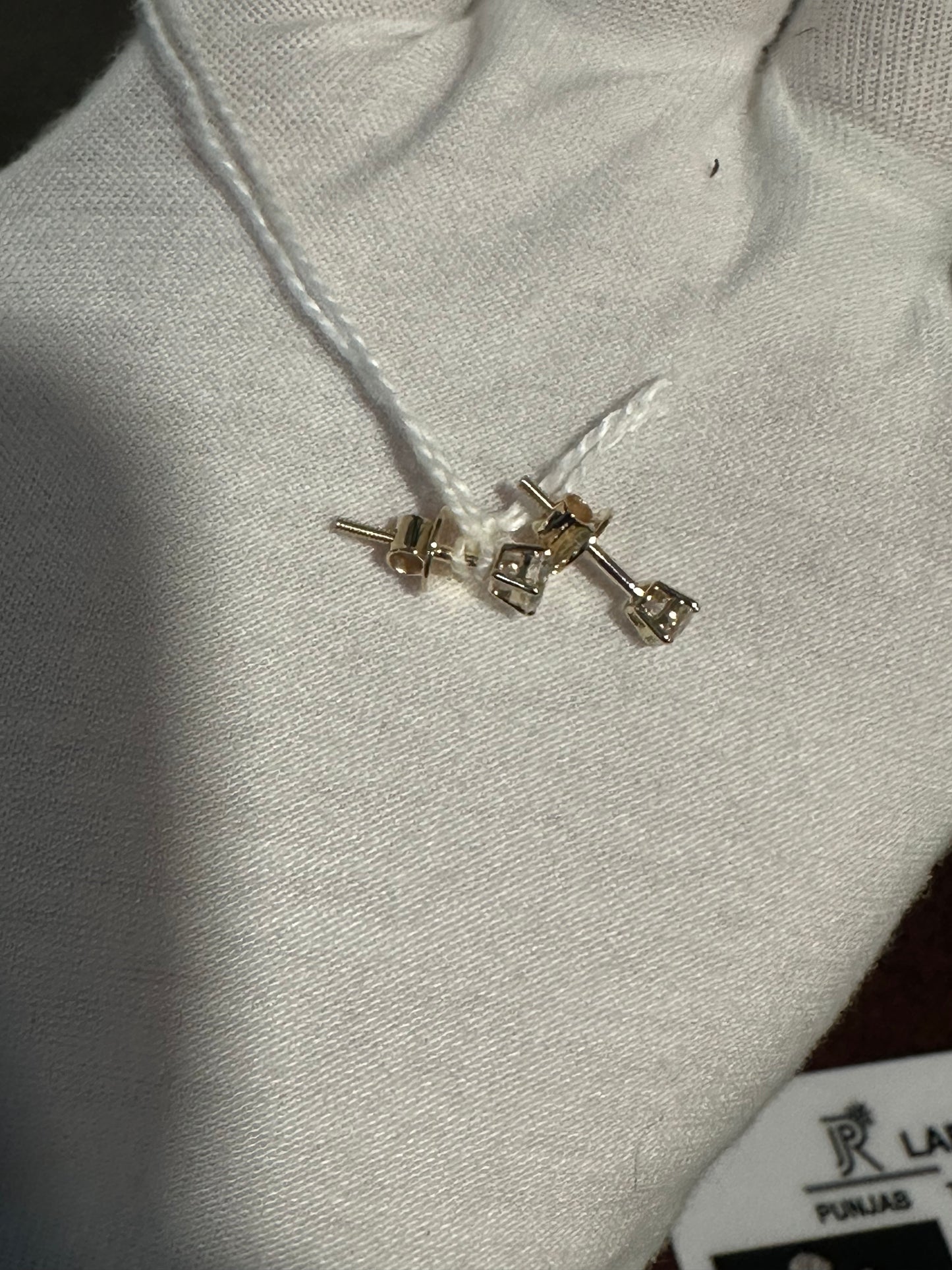 14K VVS 0.56ct Studs