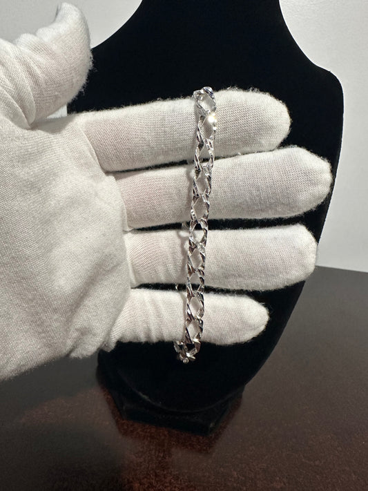 Silver Diamond Cut Bracelet 8.5”