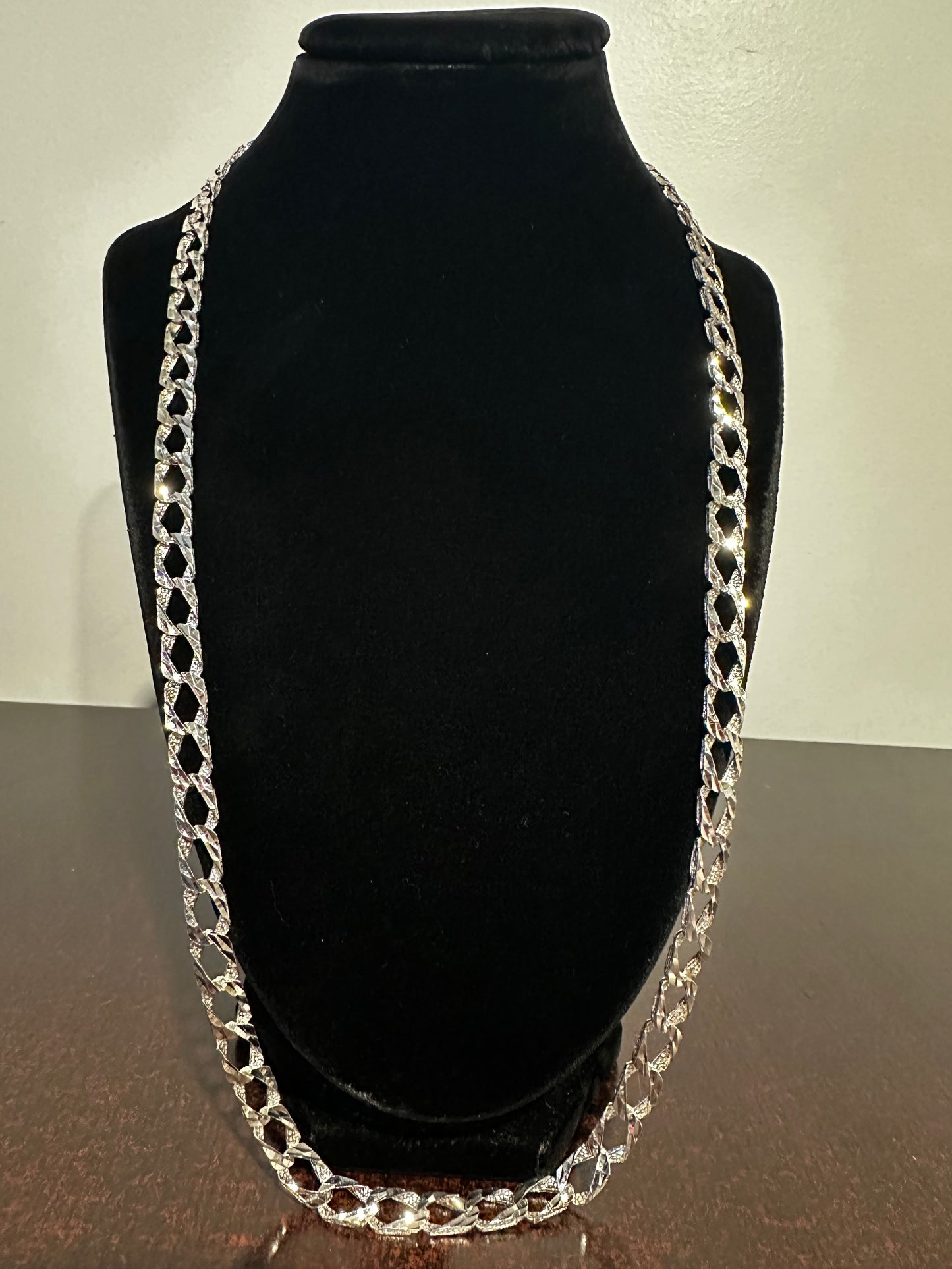Silver Diamond Cut Chain 26”
