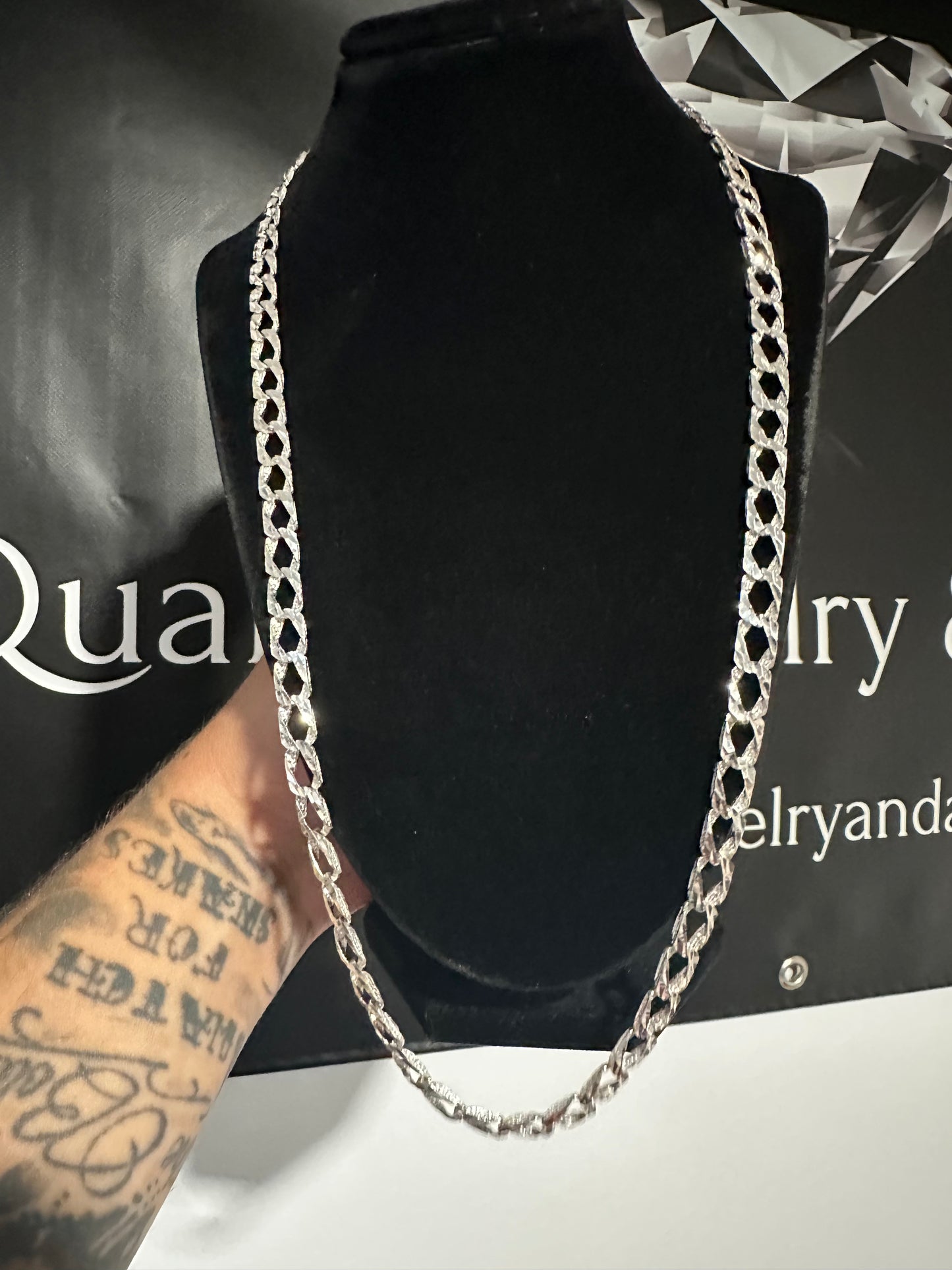 Silver Diamond Cut Chain 26”