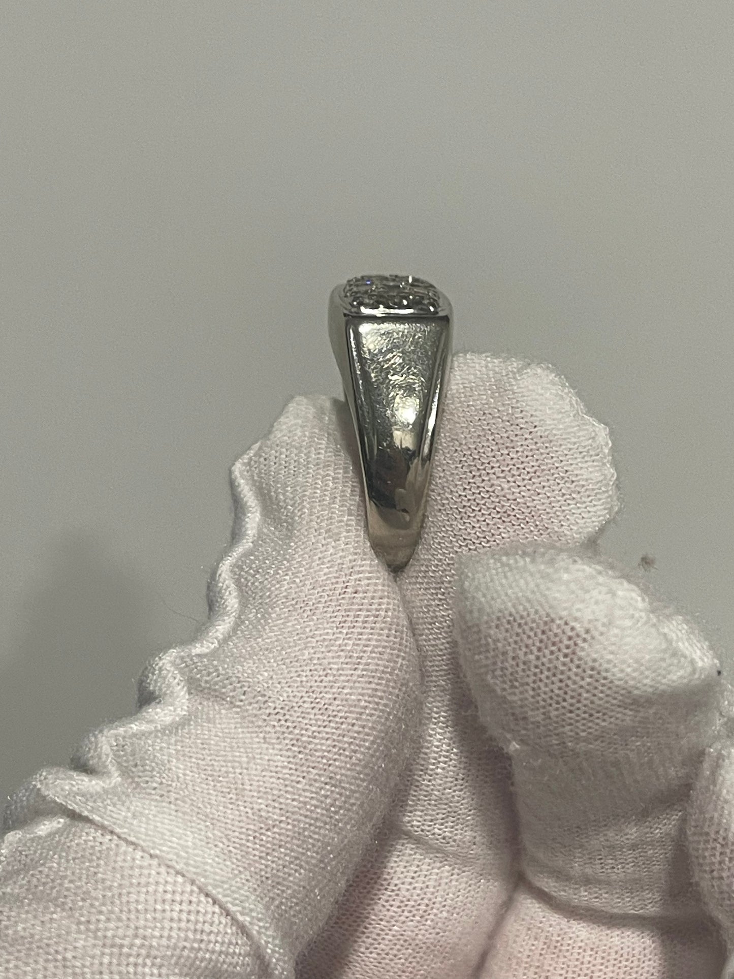 14K White Gold Diamond Ring