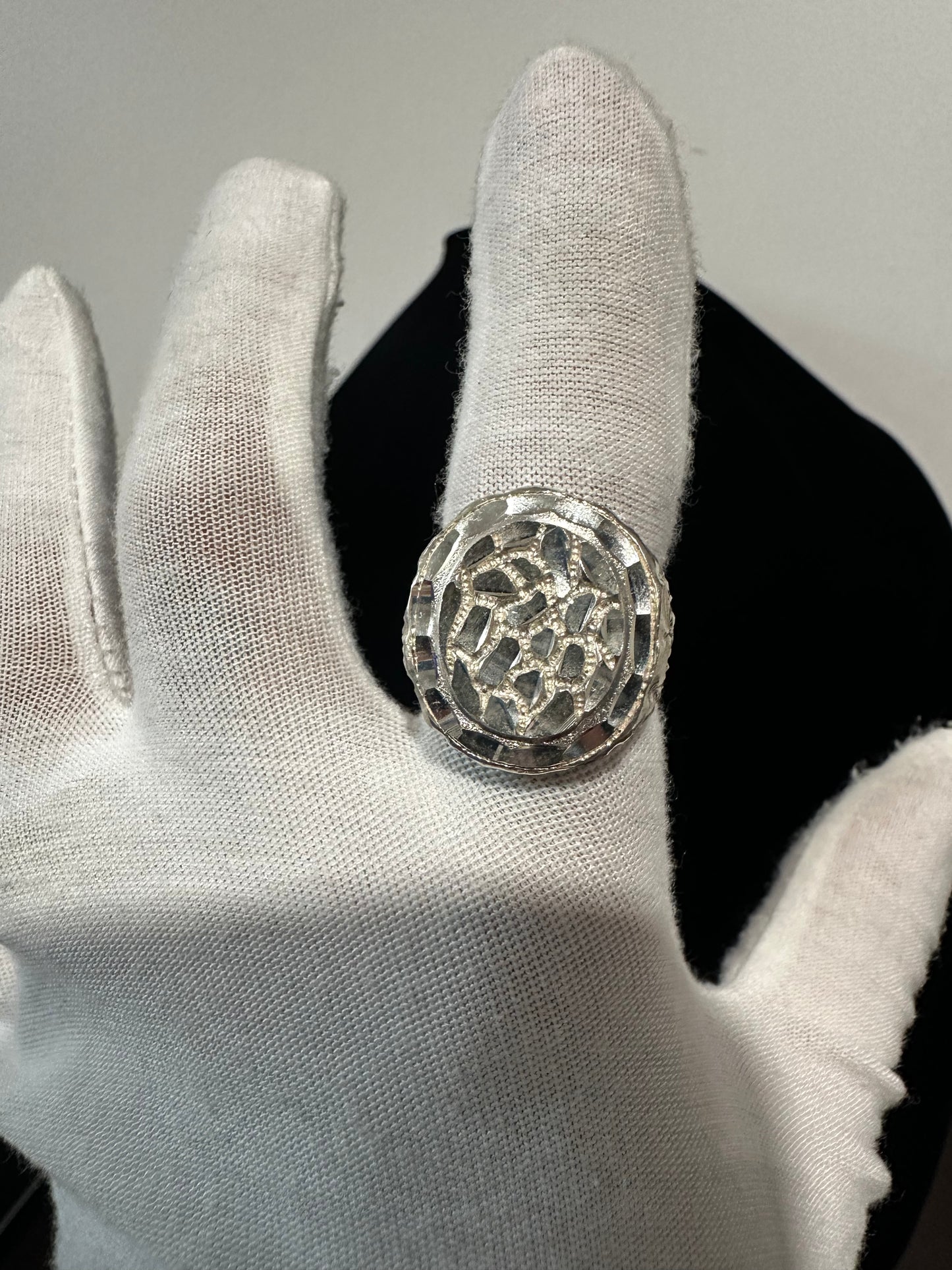Silver Nugget Ring Round Size 9