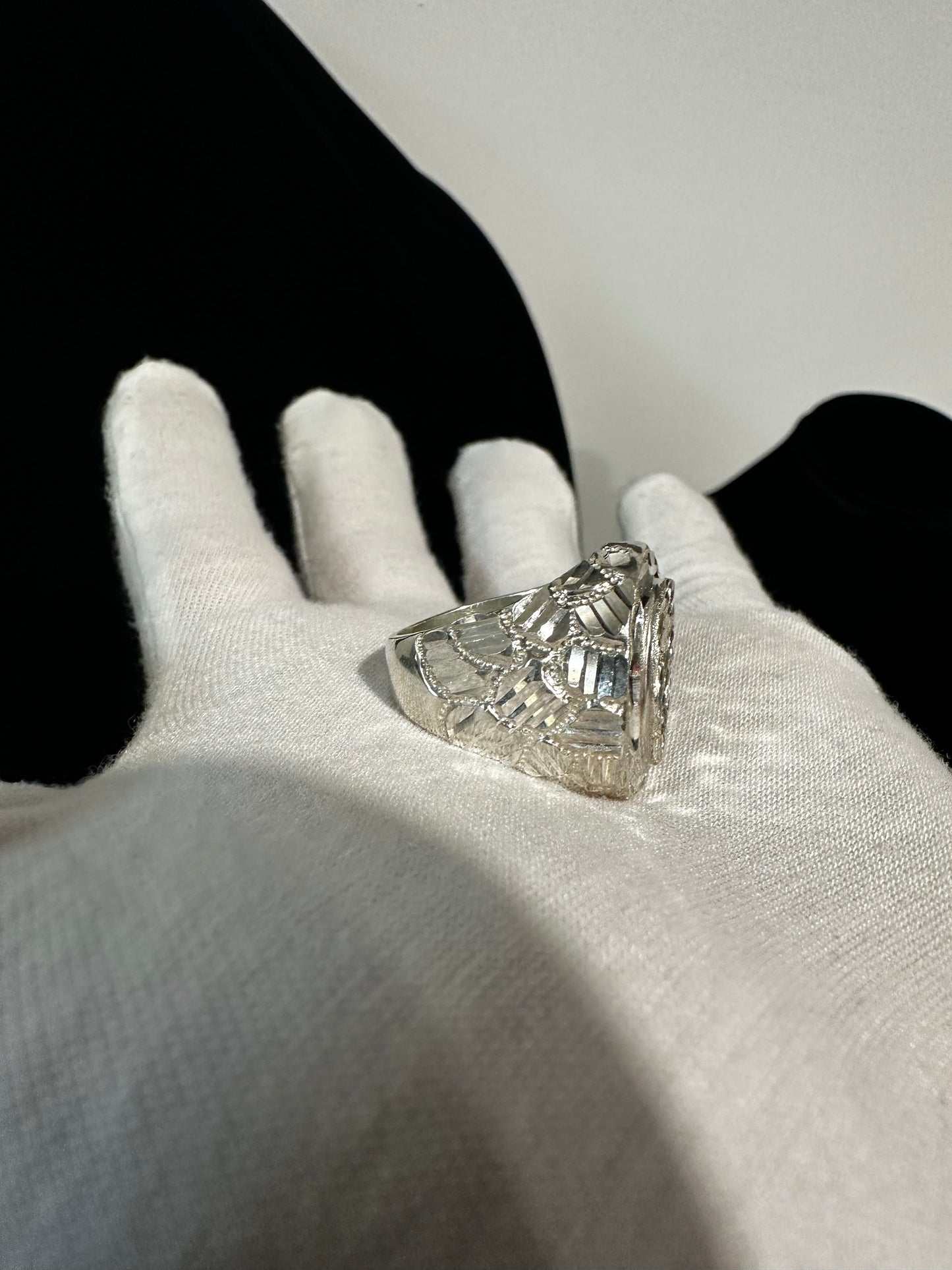 Silver Nugget Ring Round Size 9