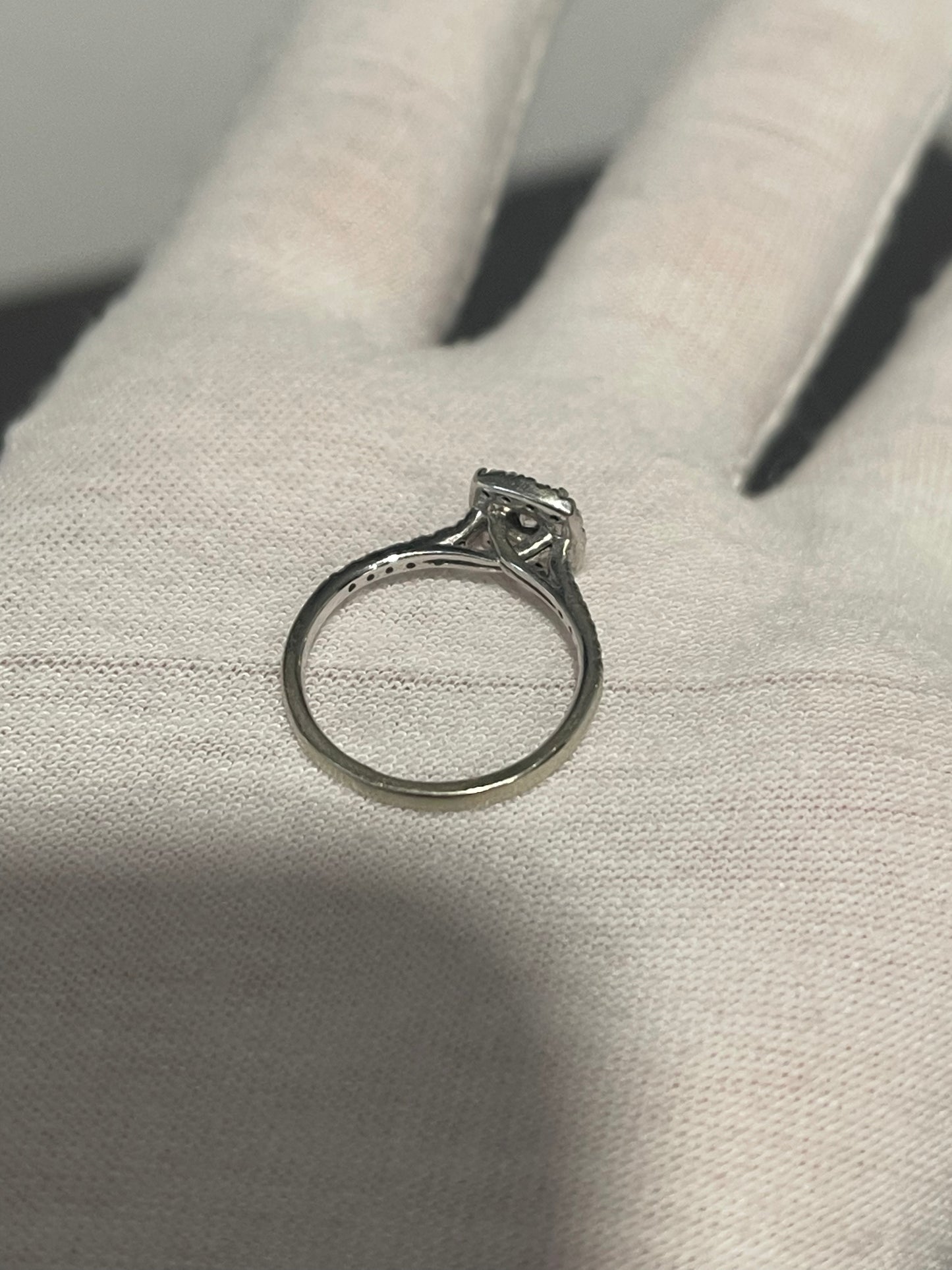 10K Diamond Engagement Ring