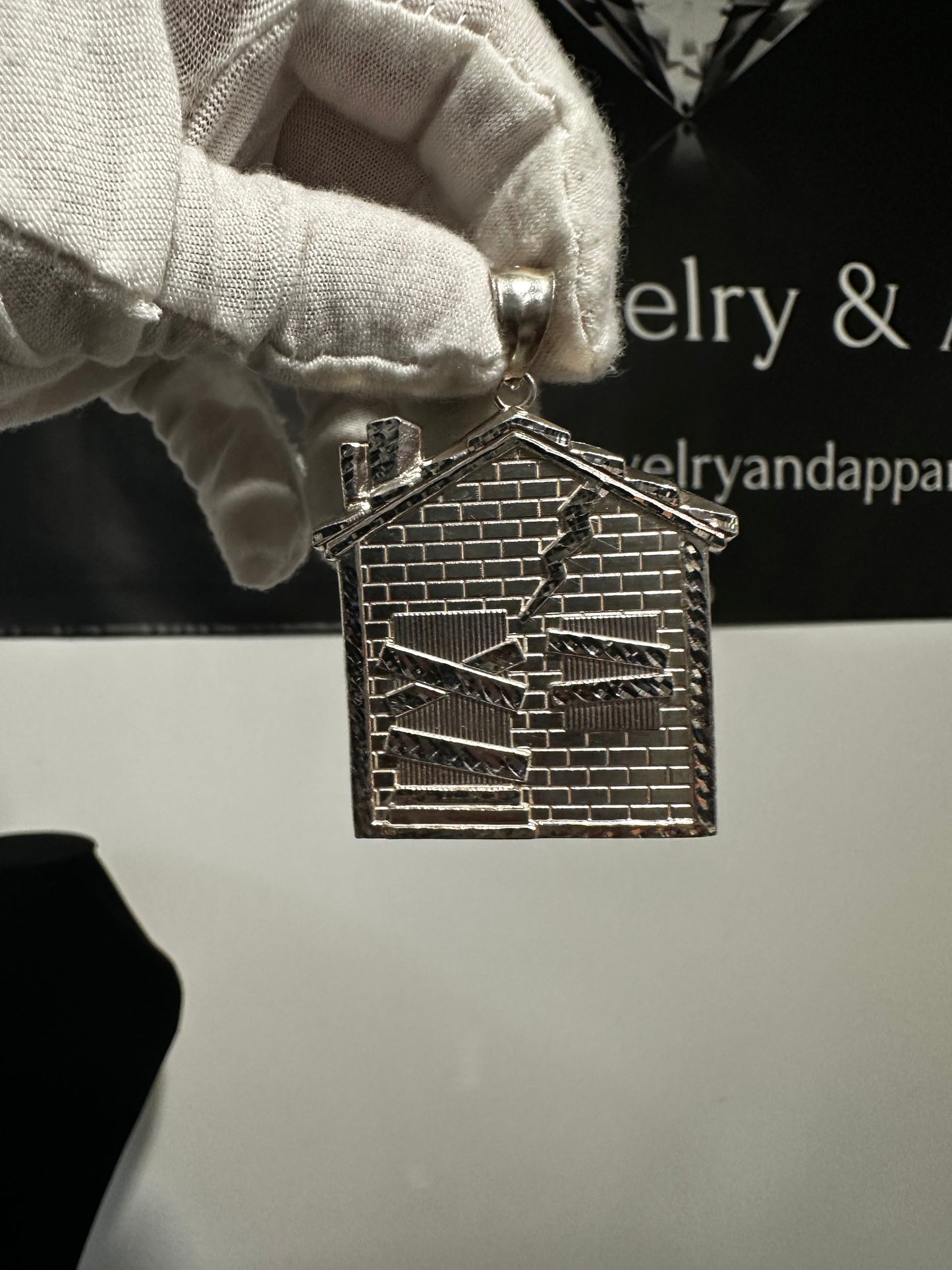 Silver Traphouse Pendant