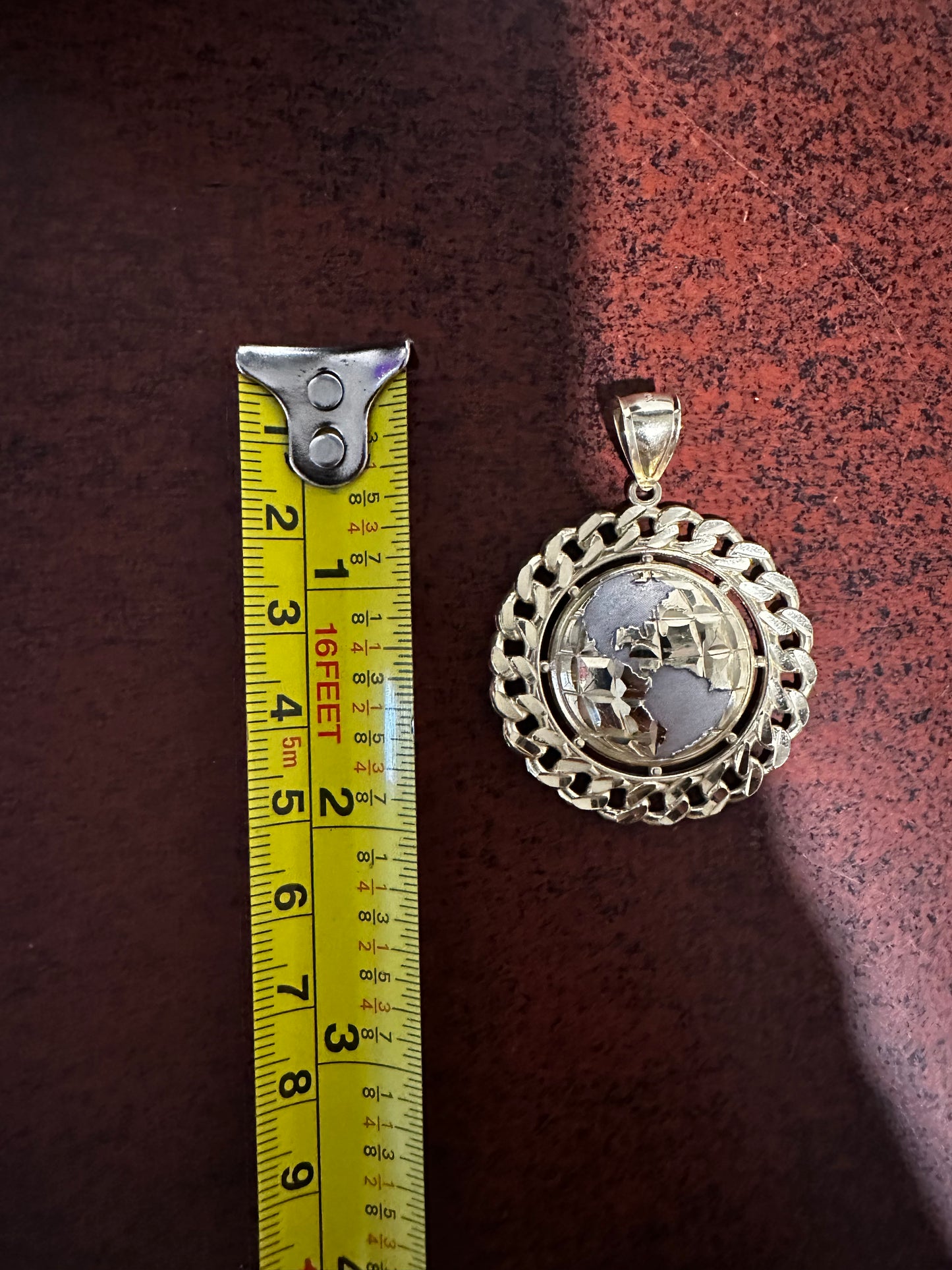10K Cuban/Globe Pendant