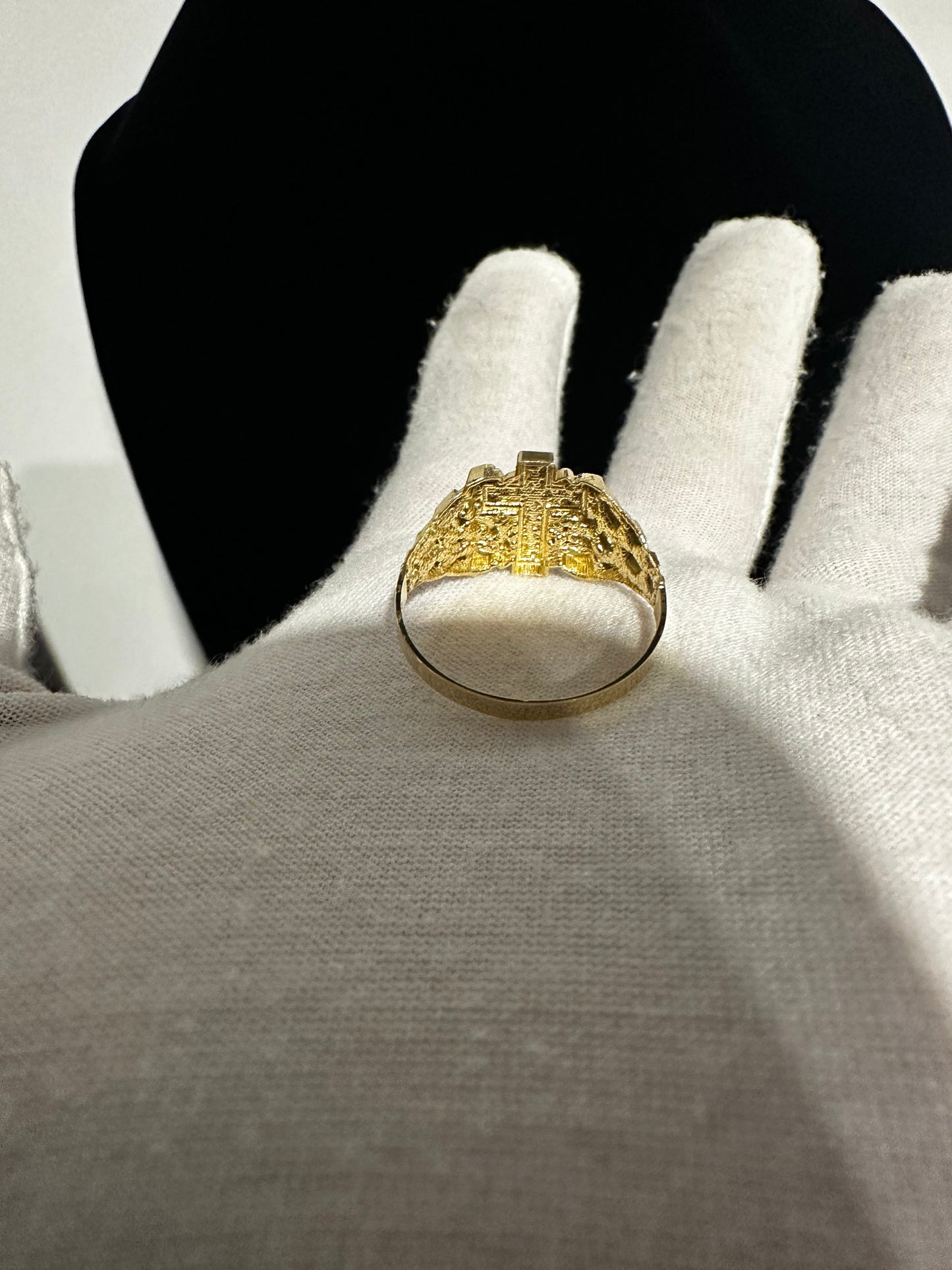 10K Gold Nugget Cross Ring Size 12.25