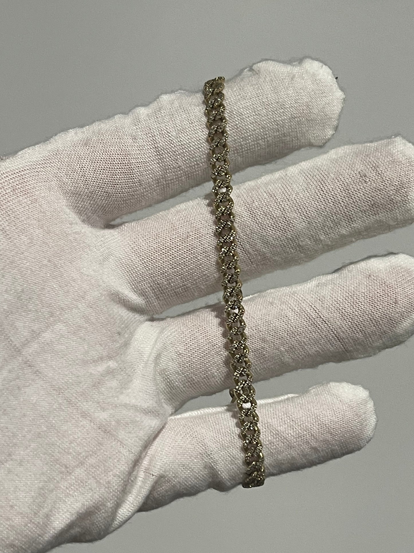 10K Bussed Down Cuban Bracelet 8”